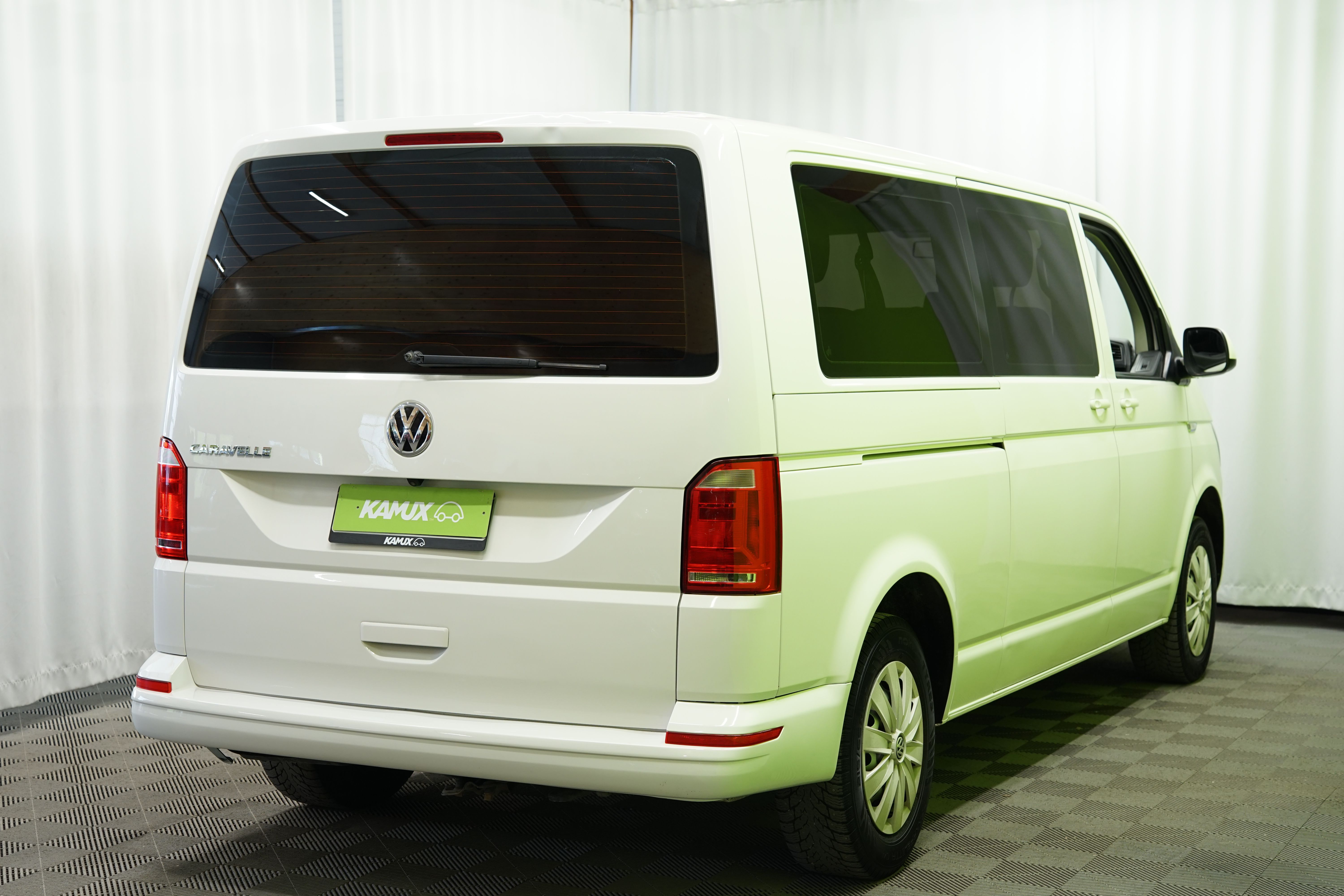 Volkswagen Caravelle 2019