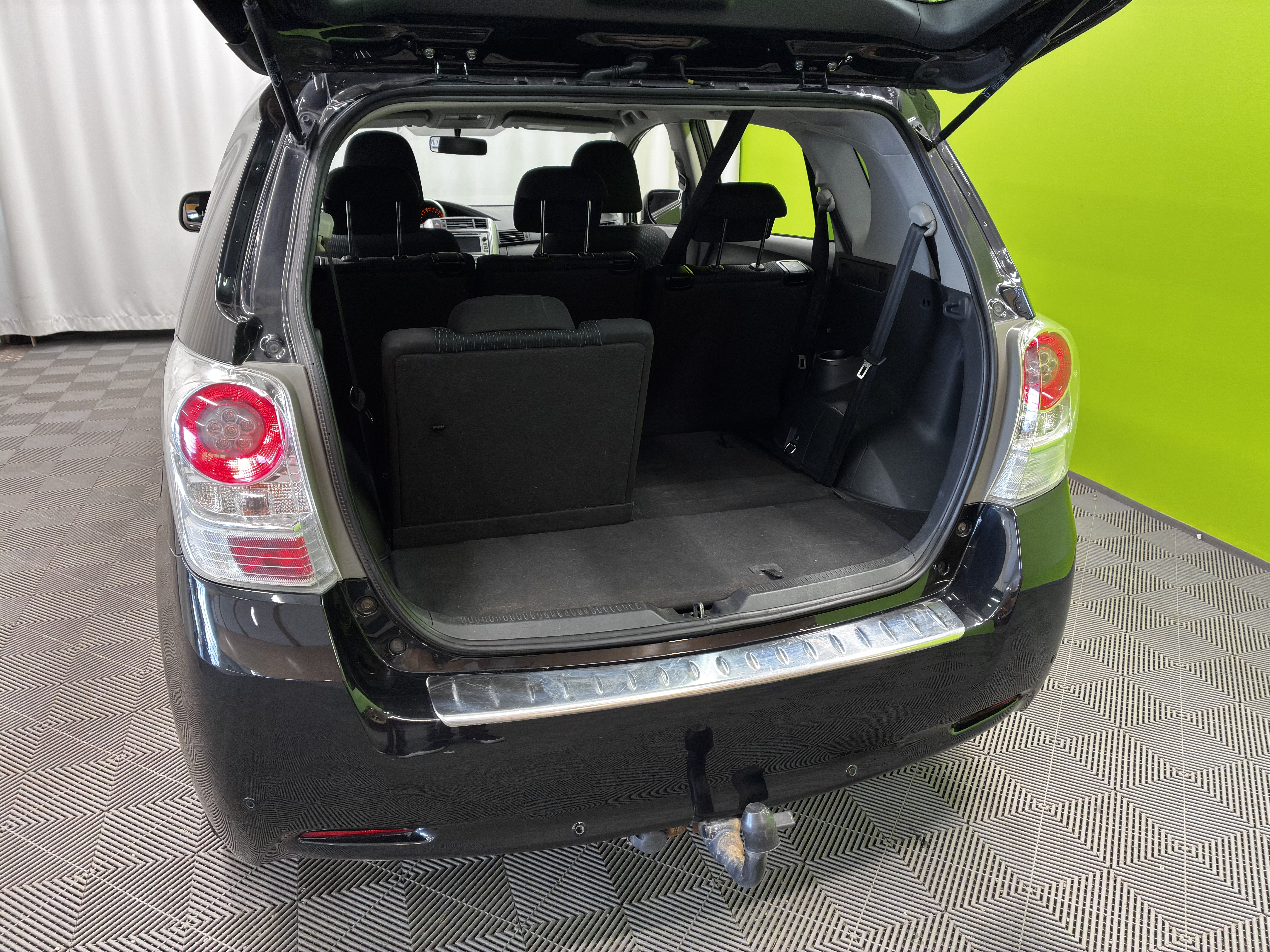 Toyota Verso 2012