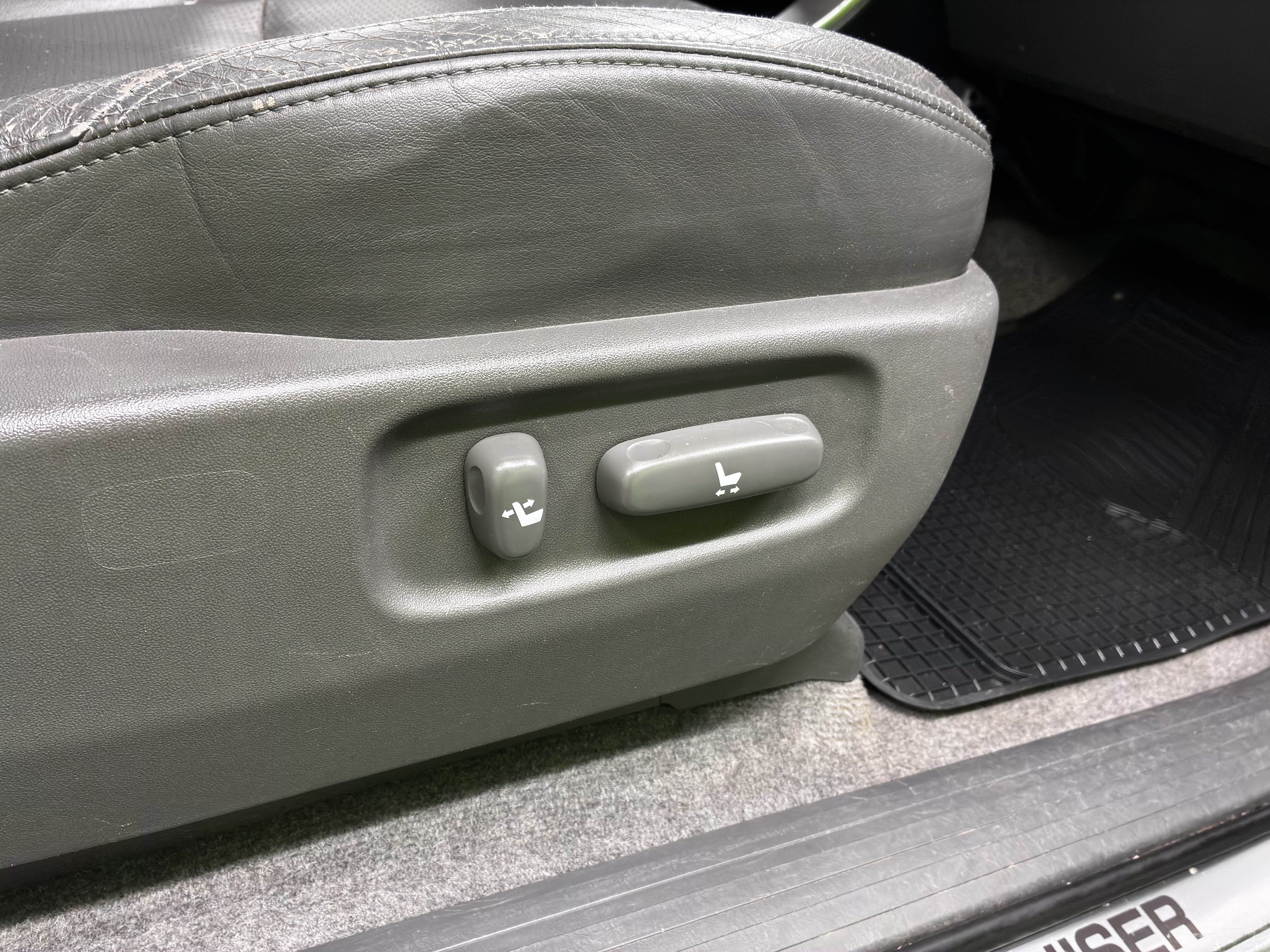 Toyota Land Cruiser 2006