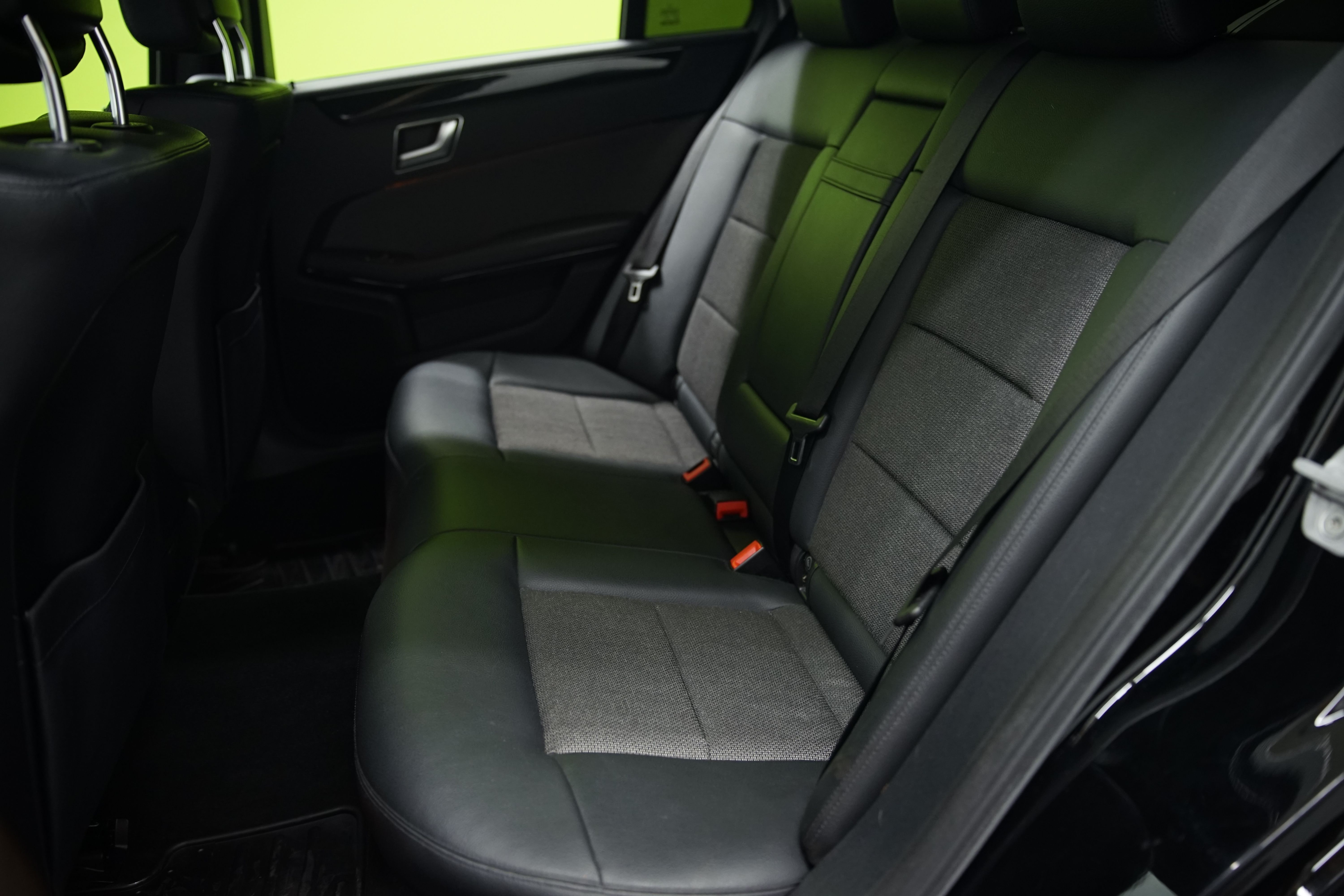 Mercedes-Benz E 2013