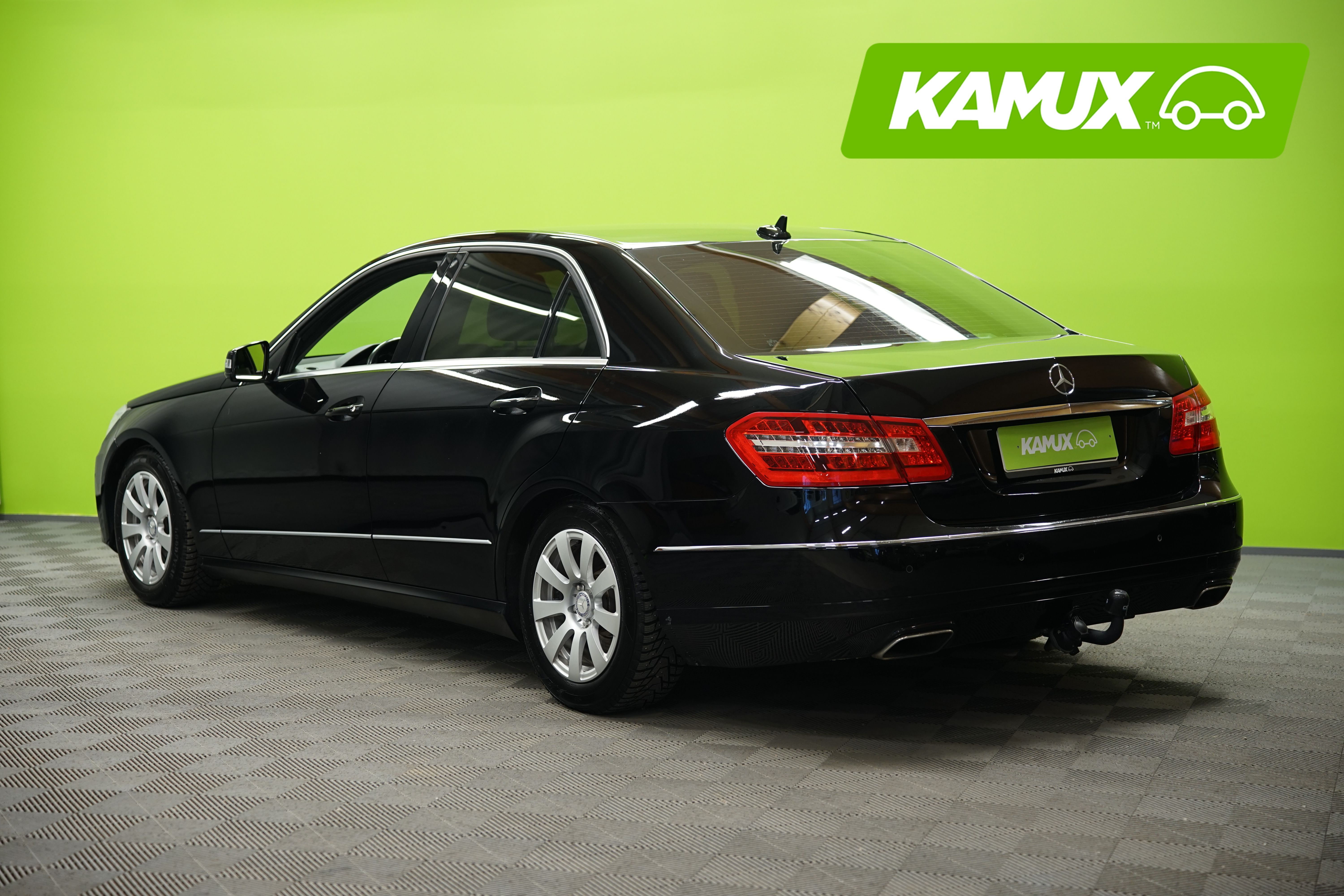 Mercedes-Benz E 2013