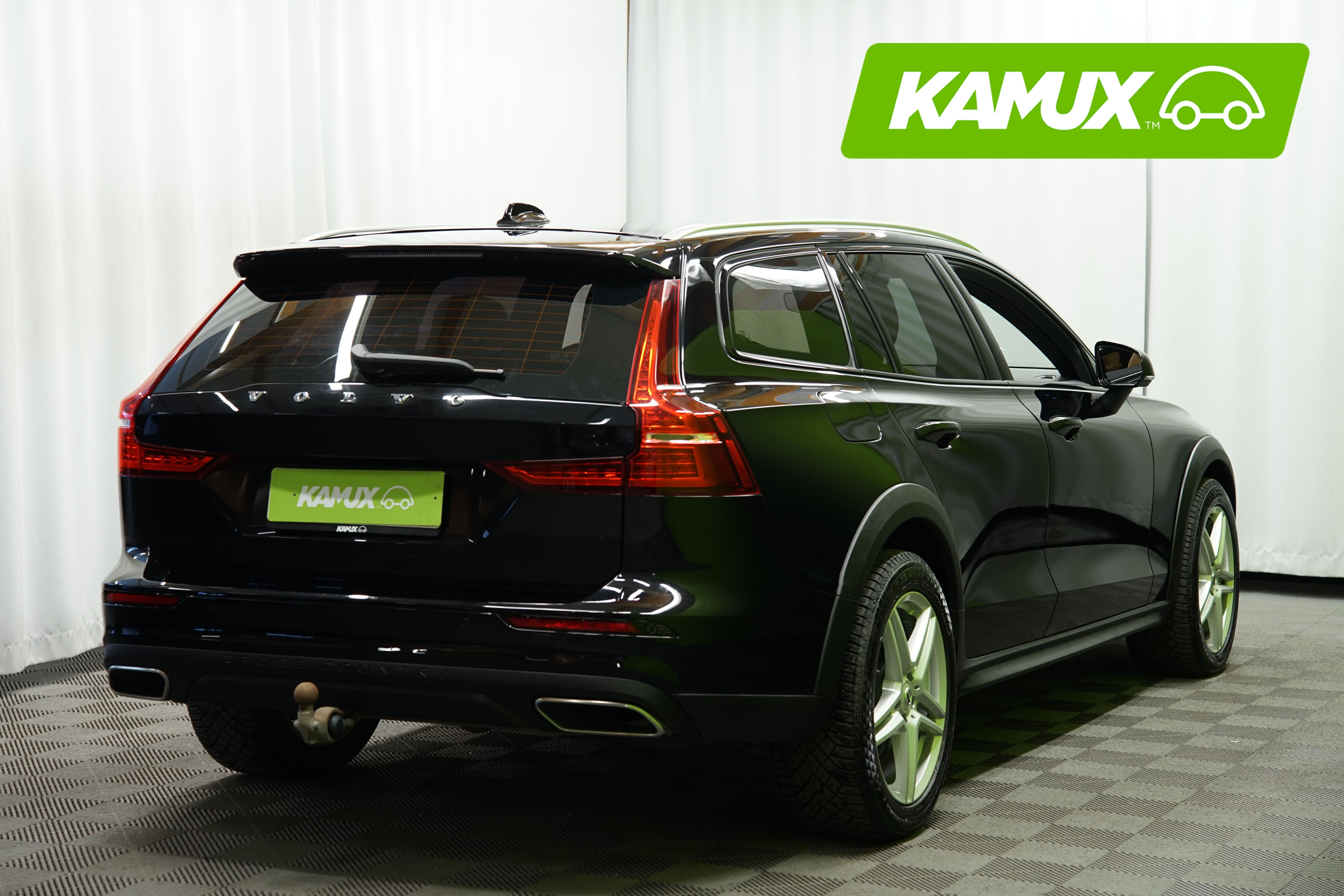 Volvo V60 Cross Country 2020