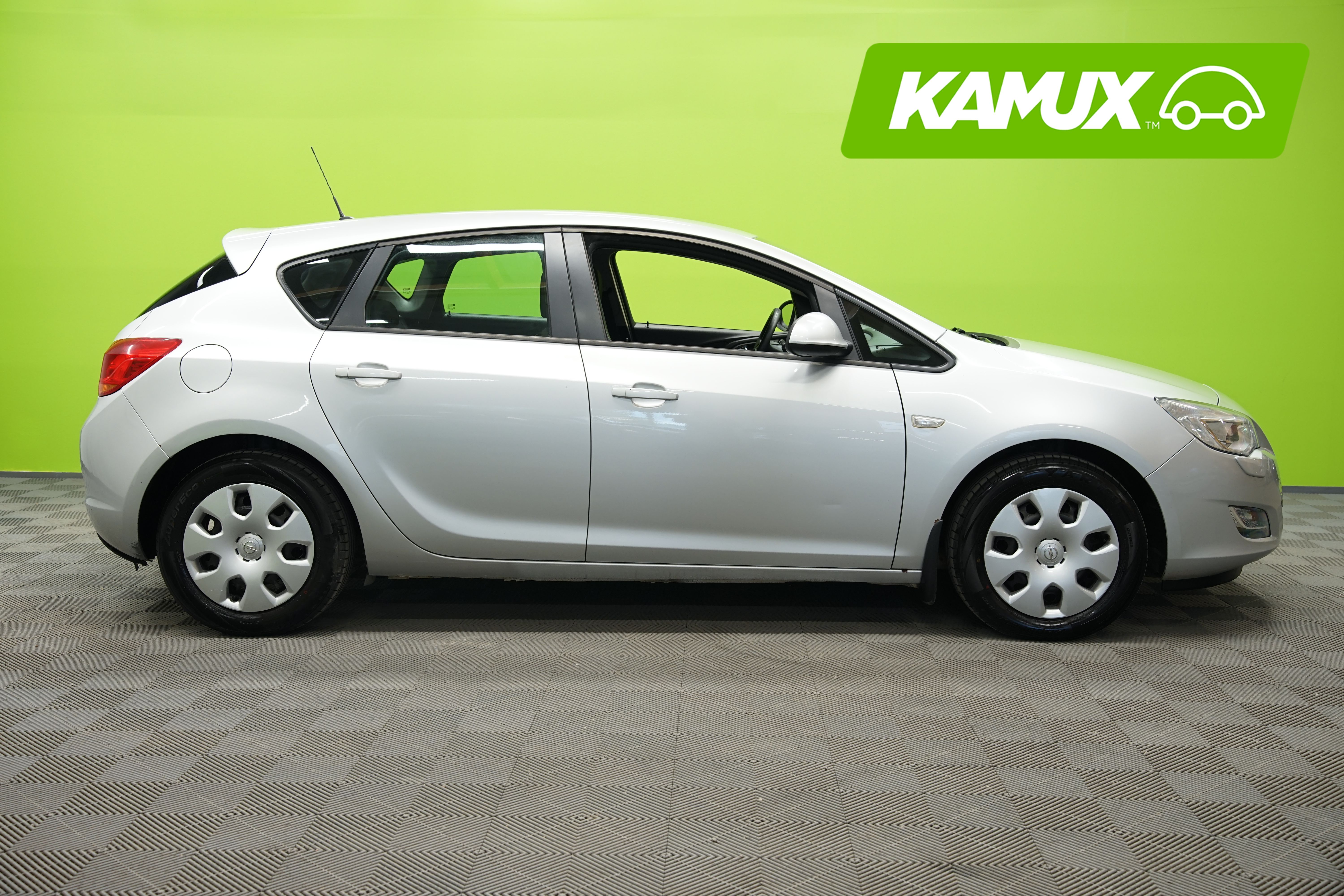 Opel Astra 2010