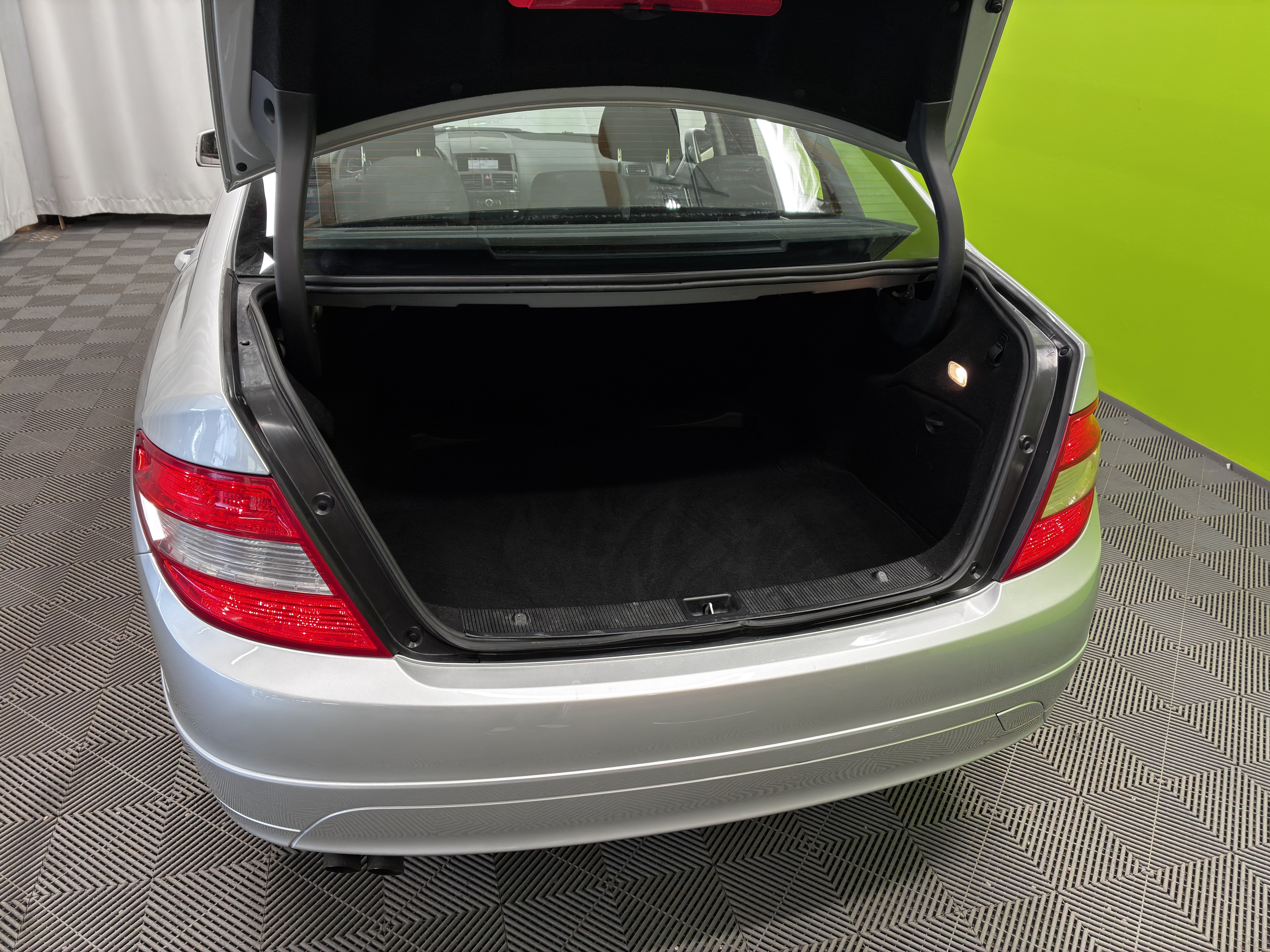 Mercedes-Benz C 2009