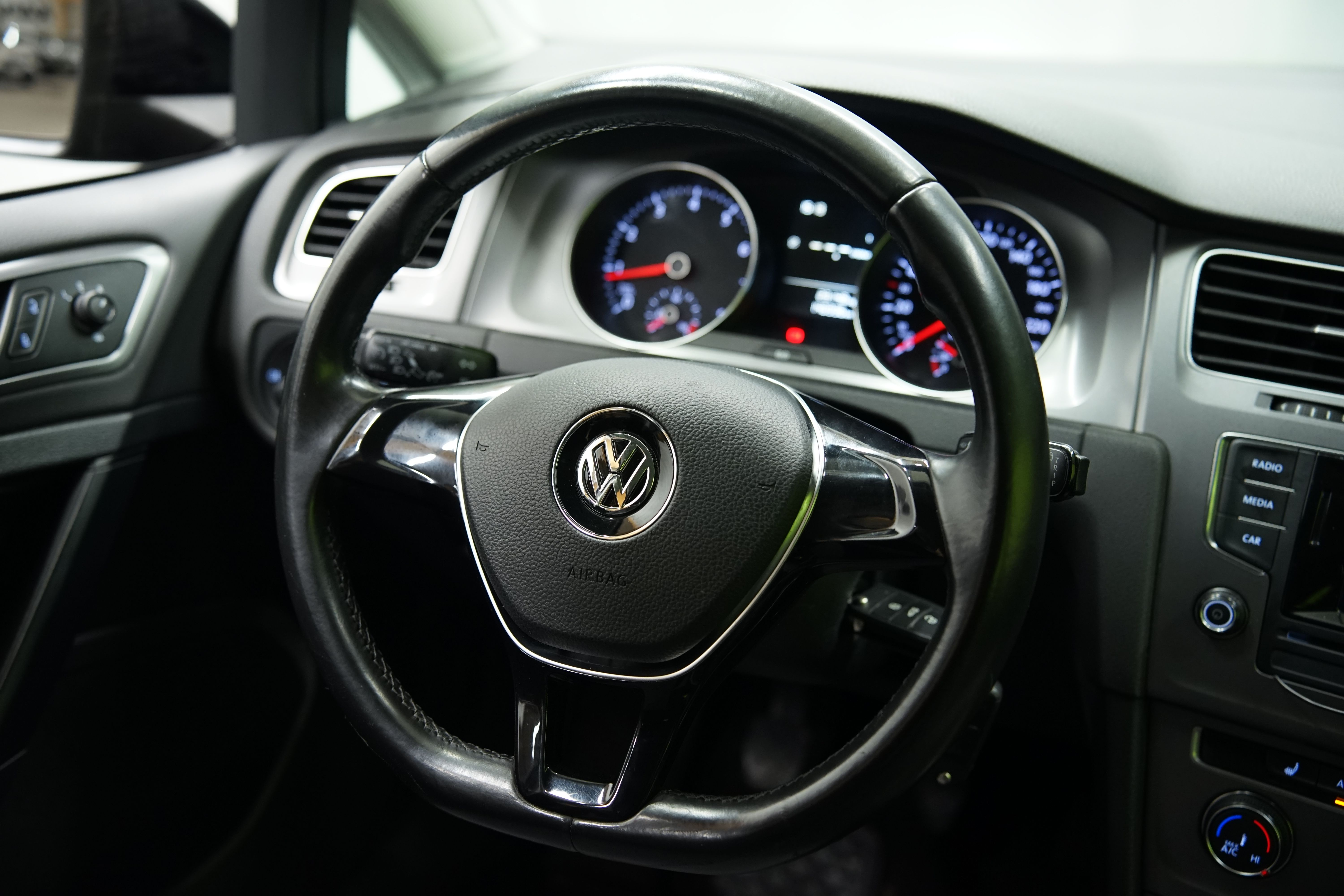 Volkswagen Golf 2014