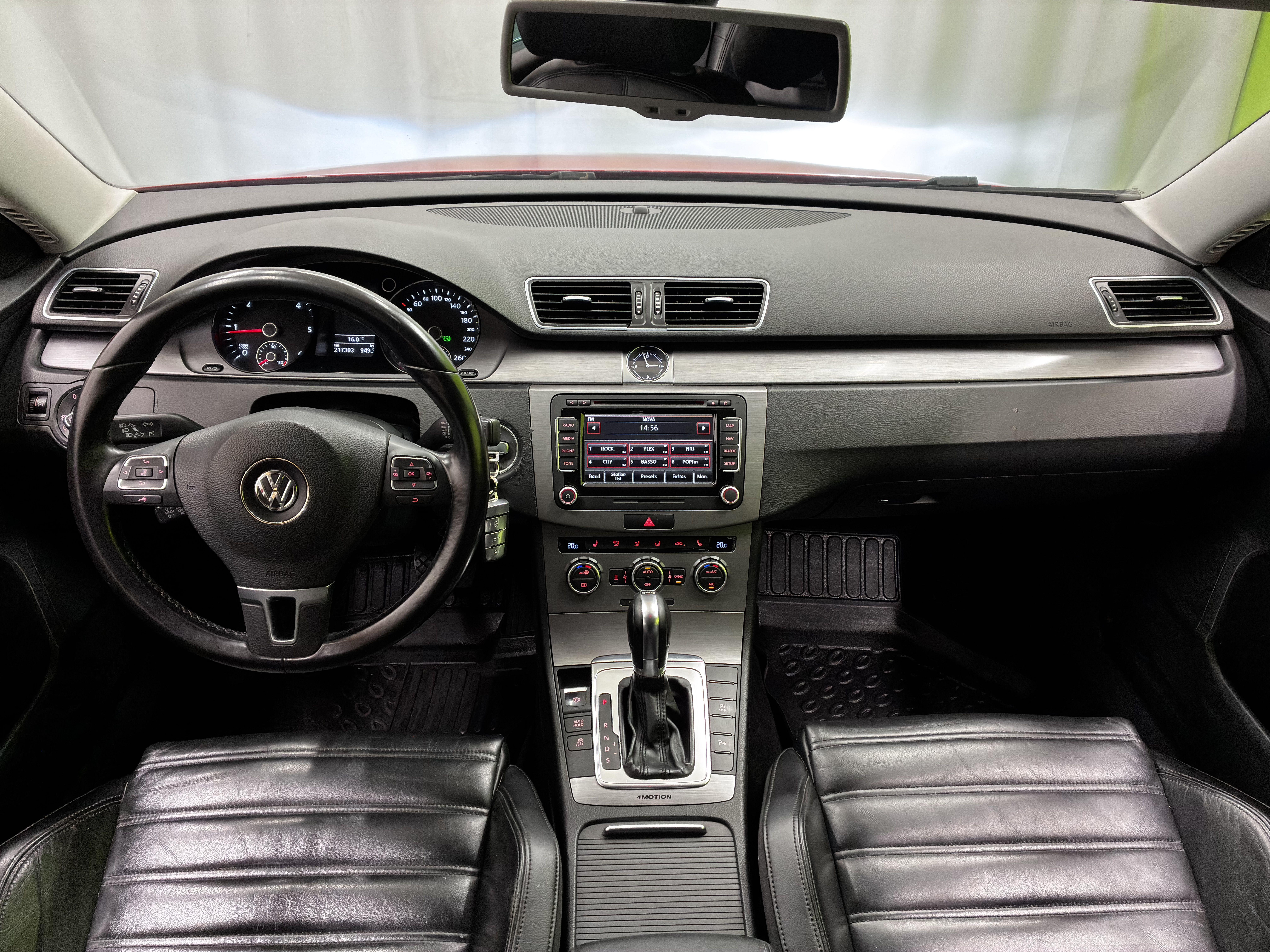 Volkswagen Passat 2013