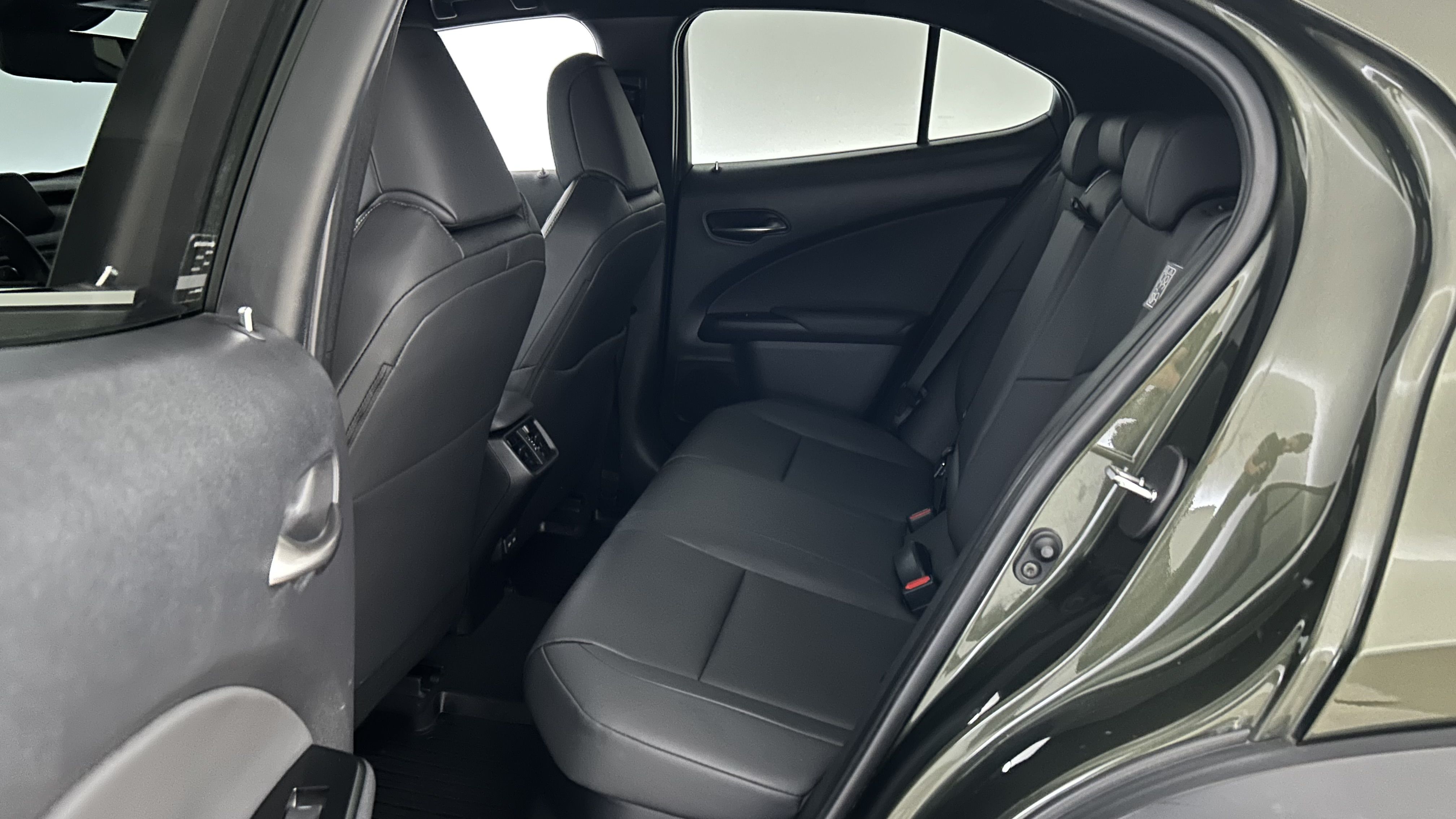 Lexus UX 2022