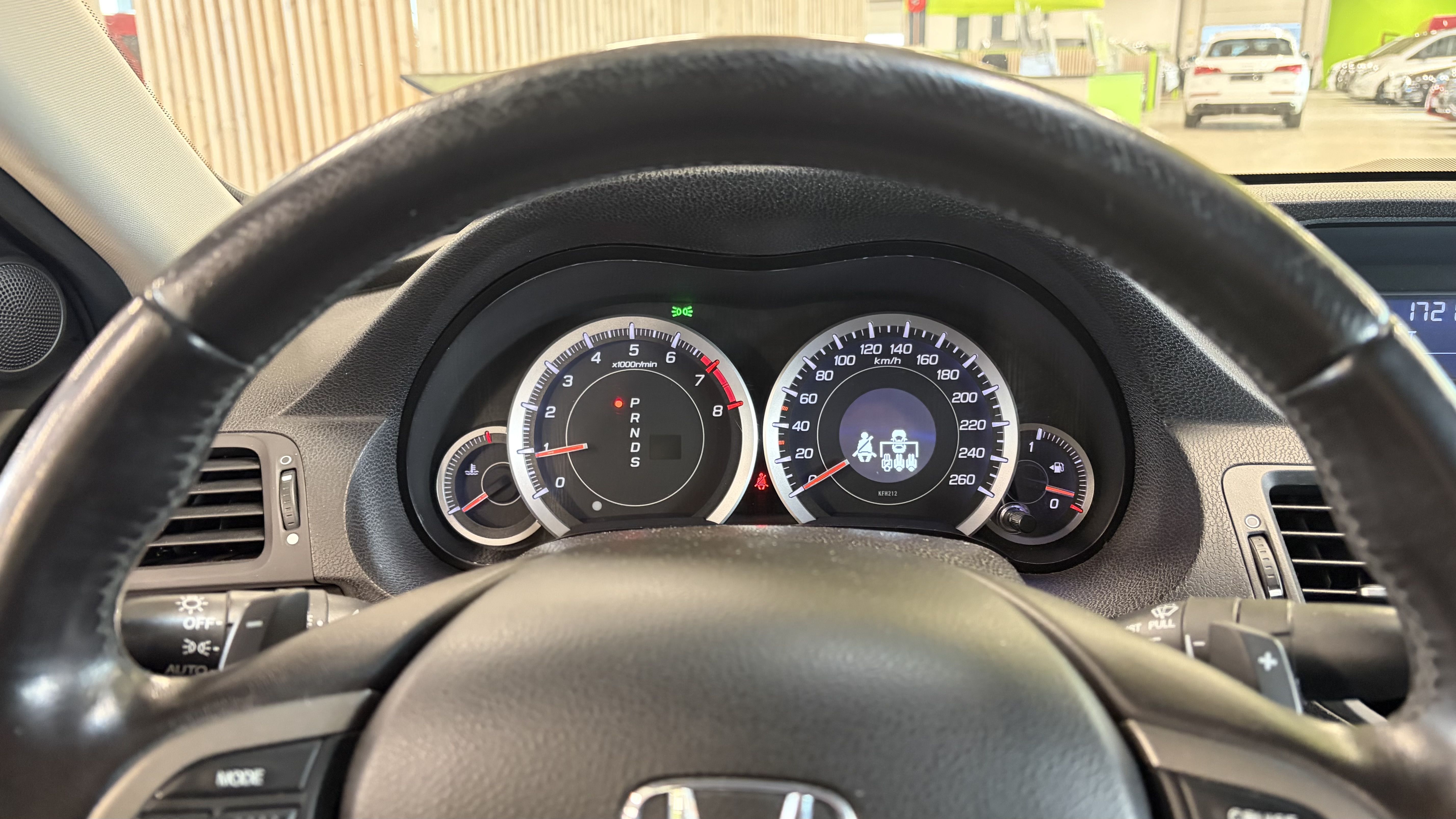 Honda Accord 2011
