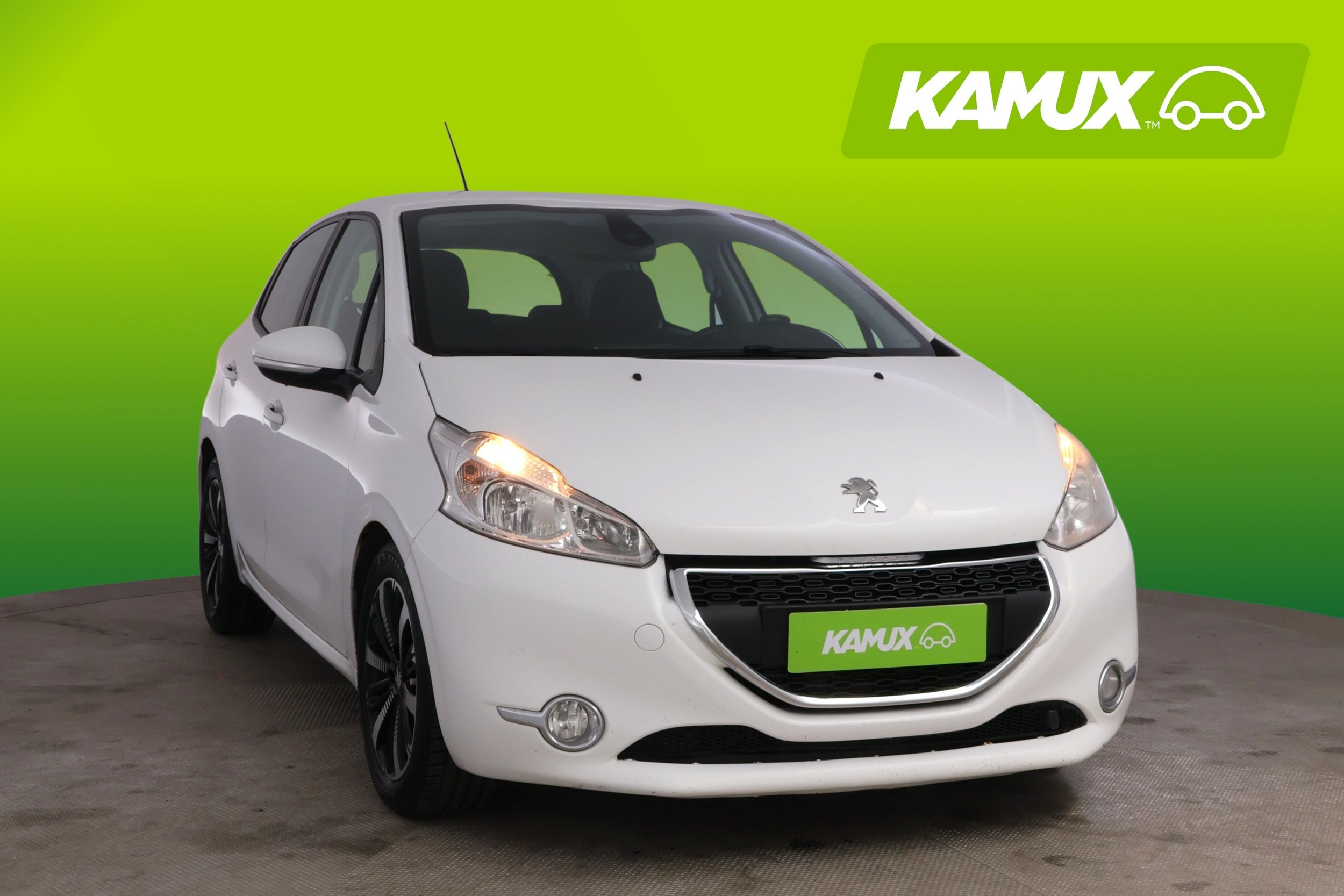 Peugeot 208 2012