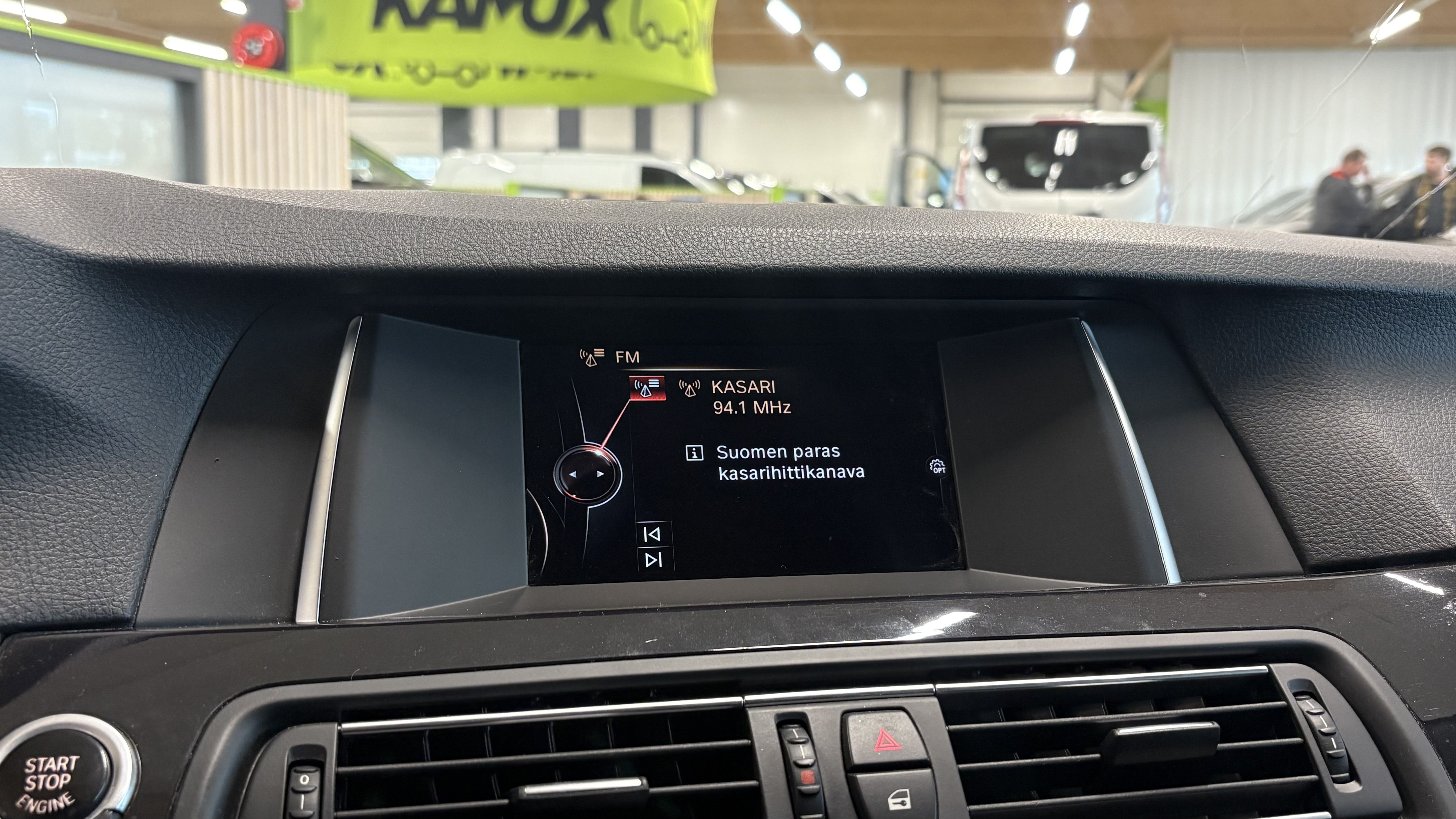 BMW 518 2015
