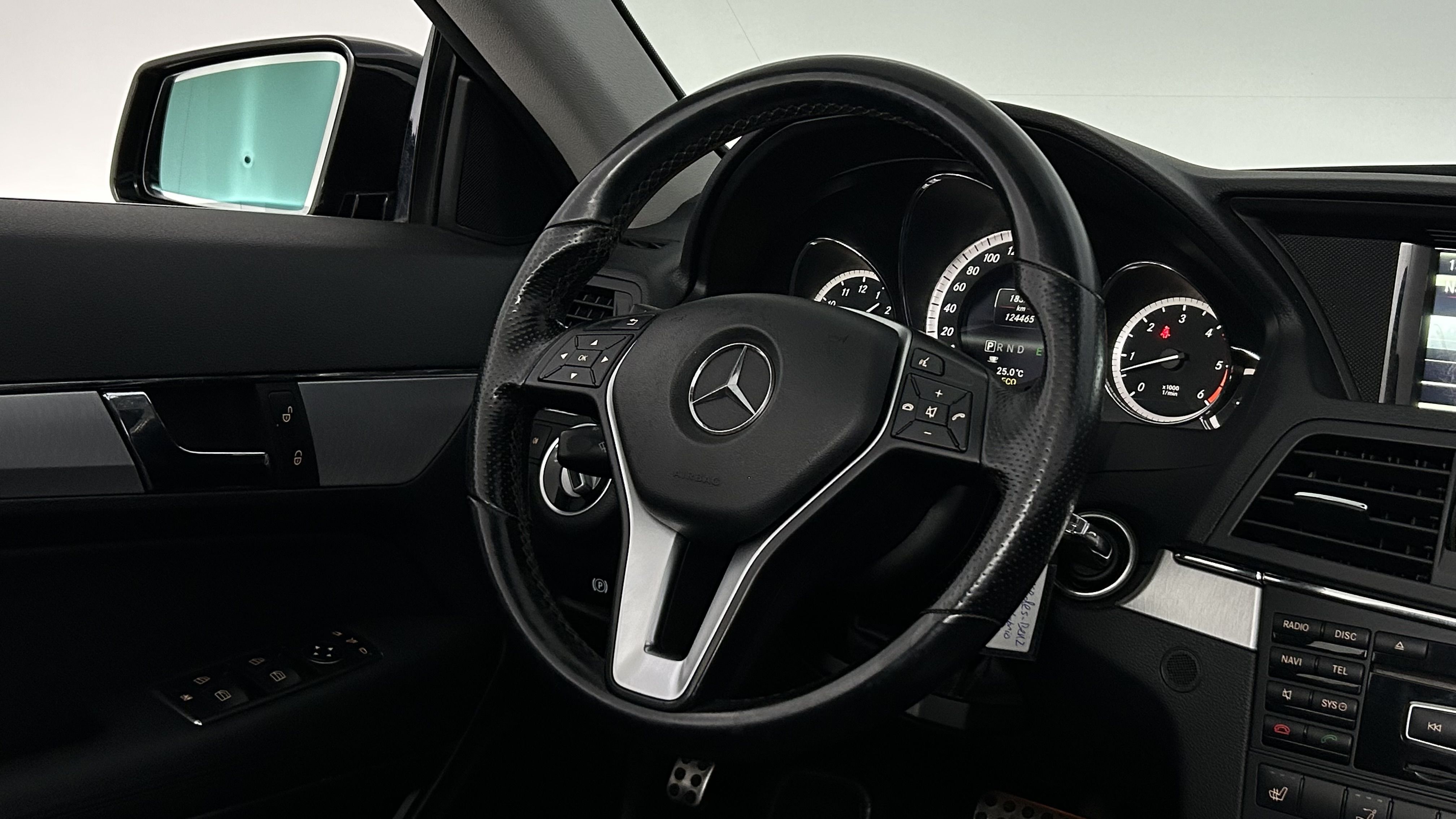 Mercedes-Benz E 2013