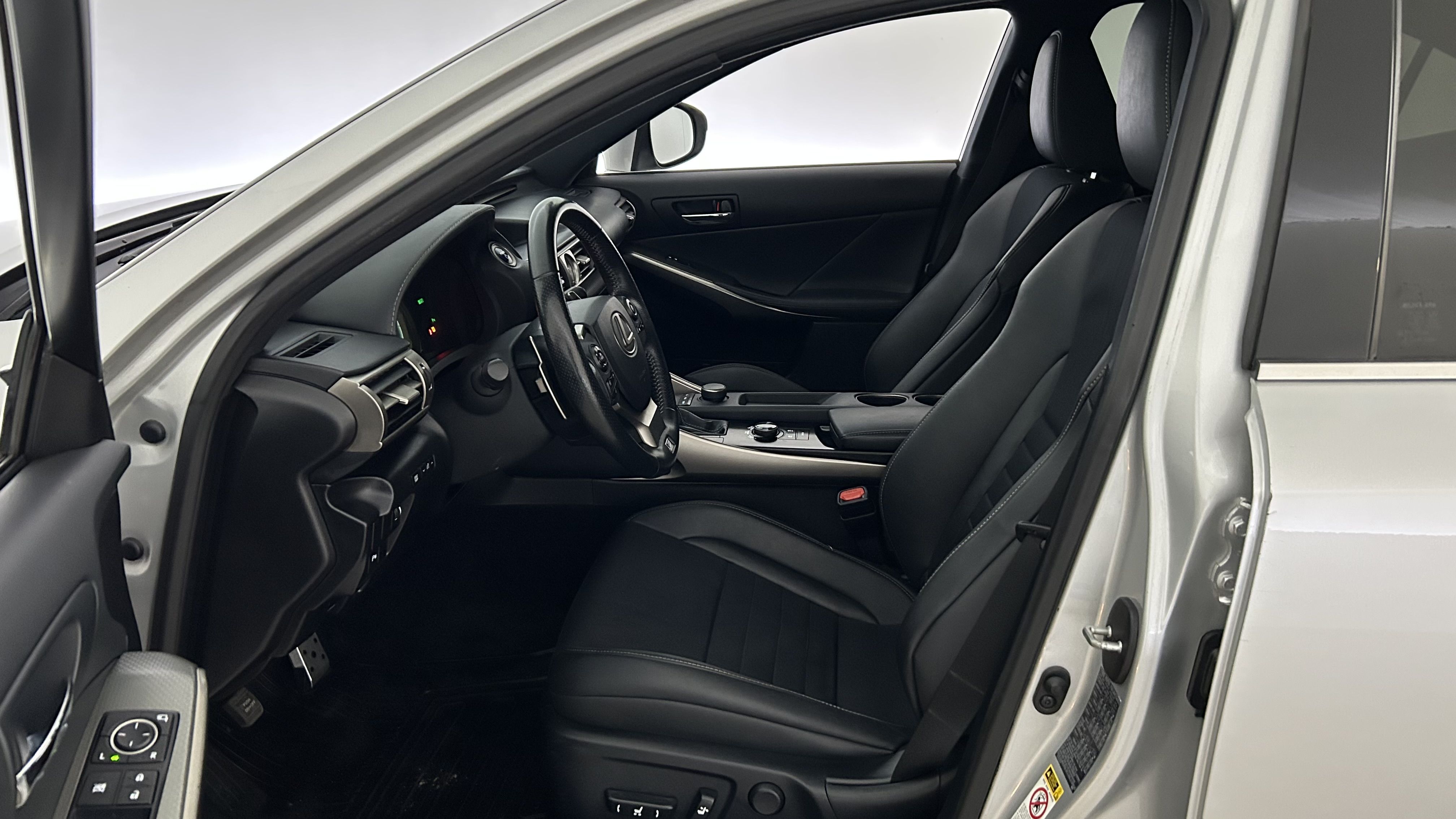 Lexus IS 2015