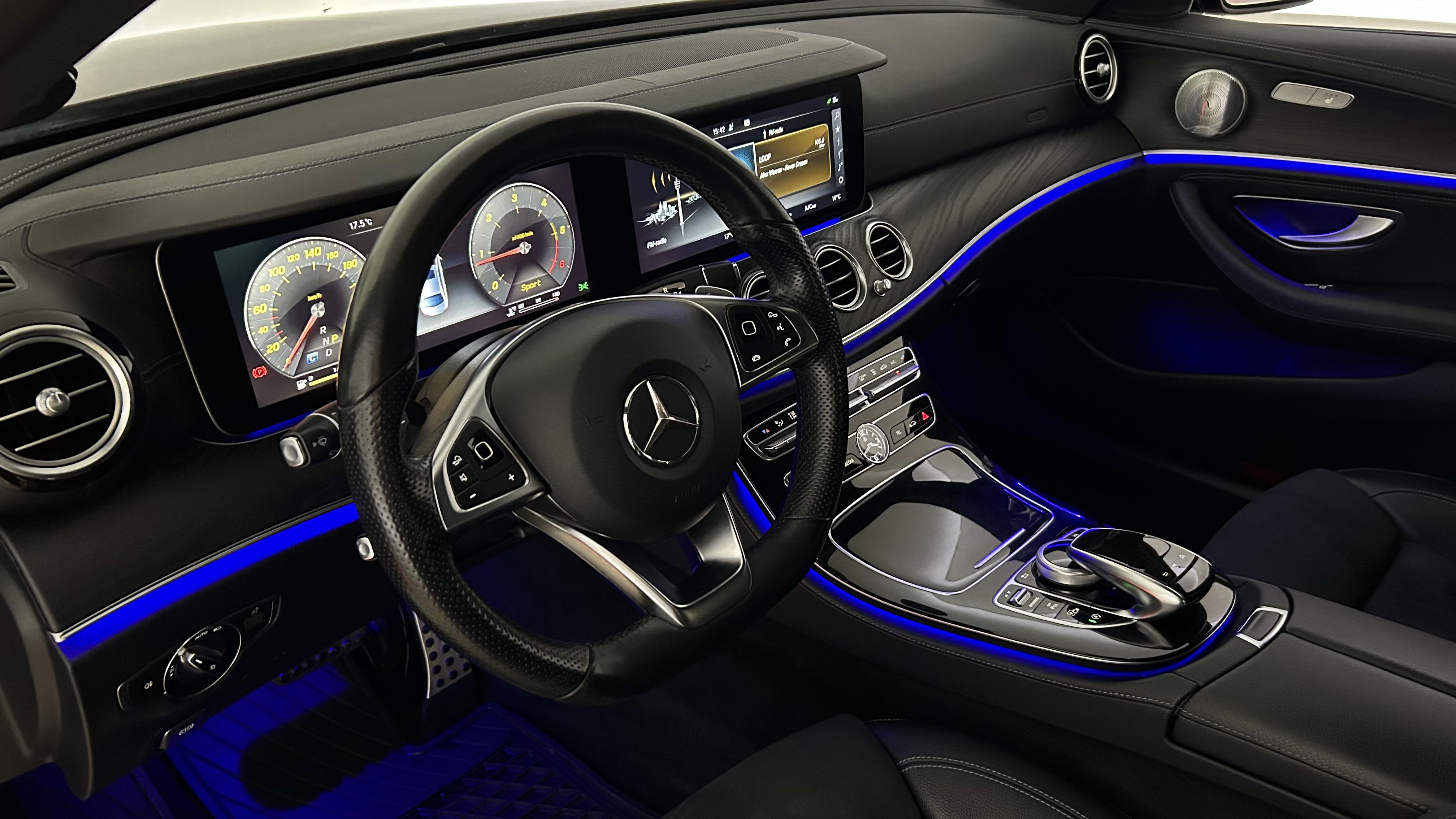 Mercedes-Benz E 2017