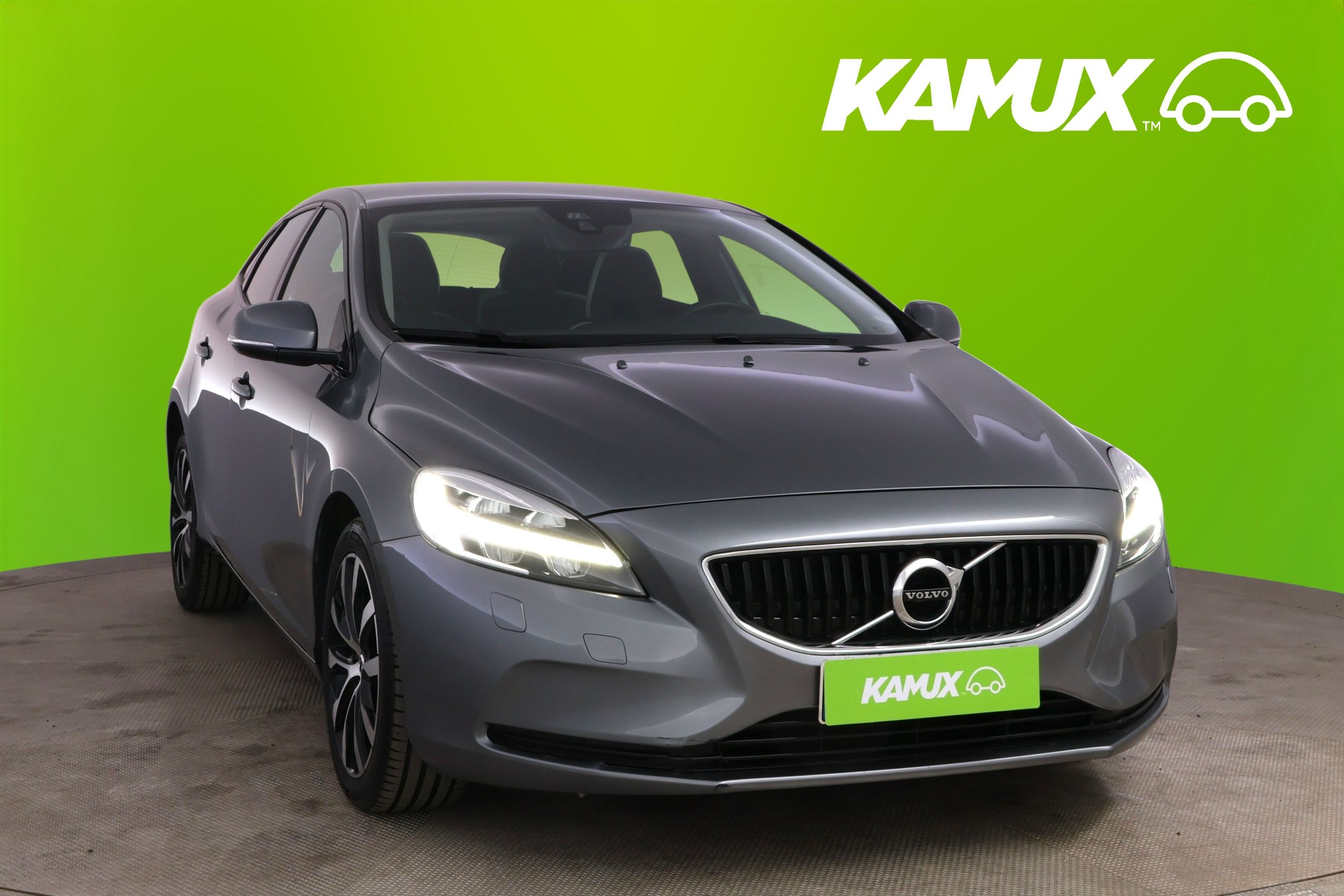 Volvo V40 2019
