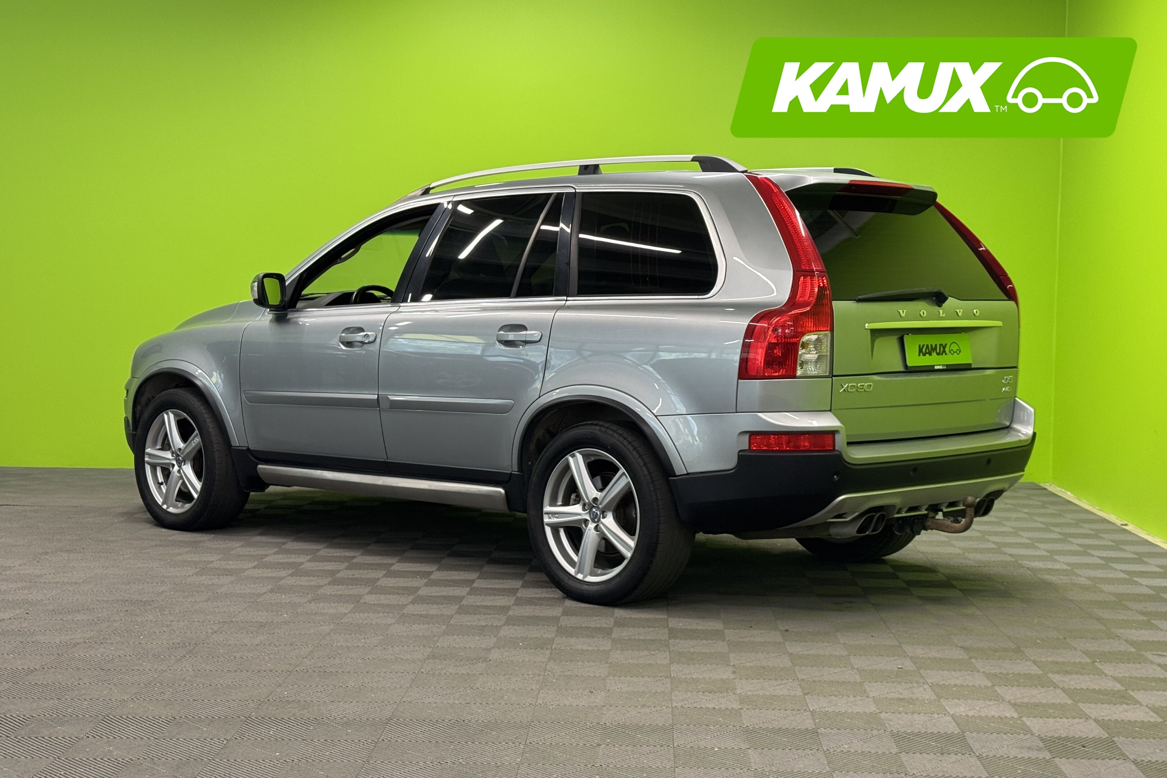 Volvo XC90 2011