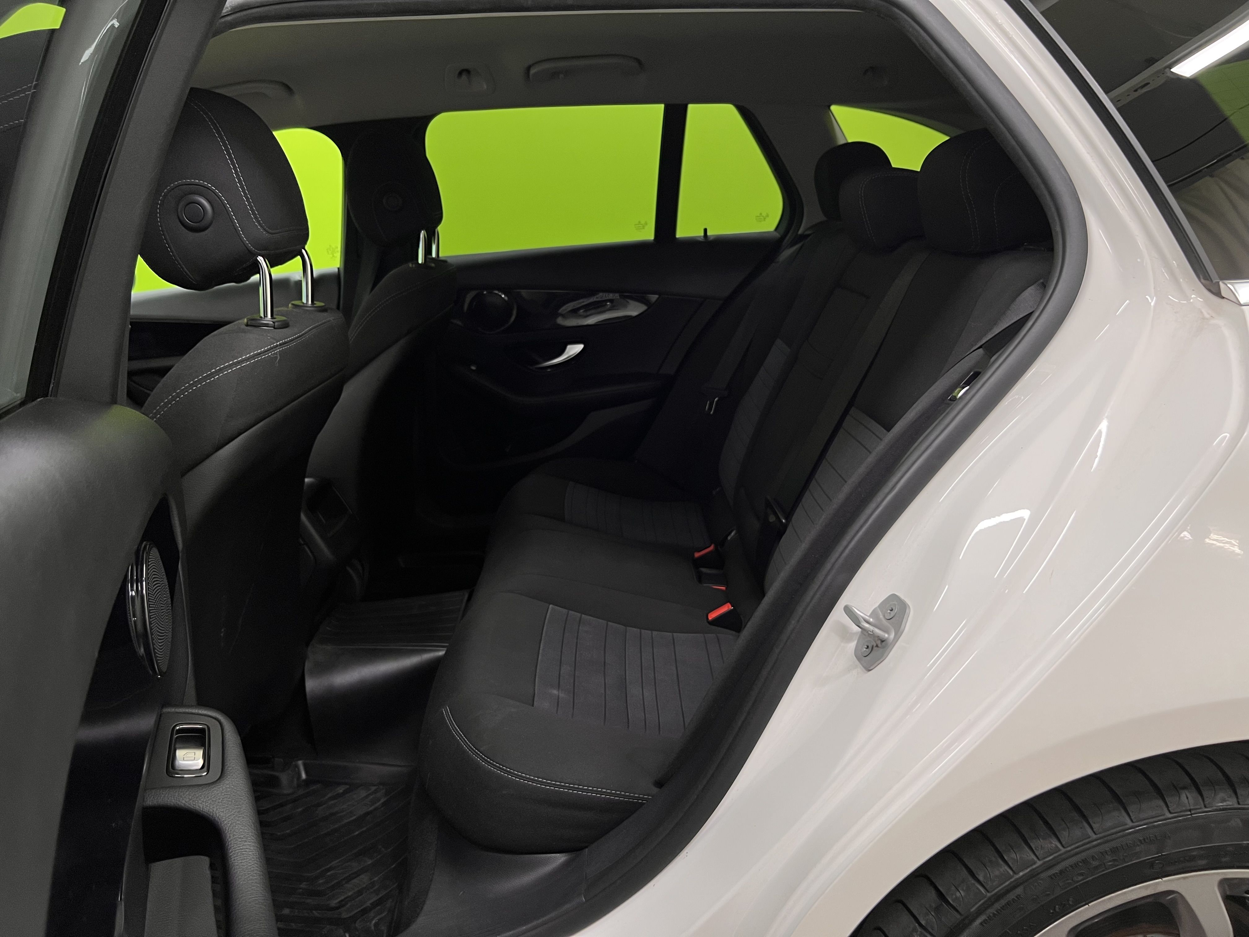 Mercedes-Benz C 2016