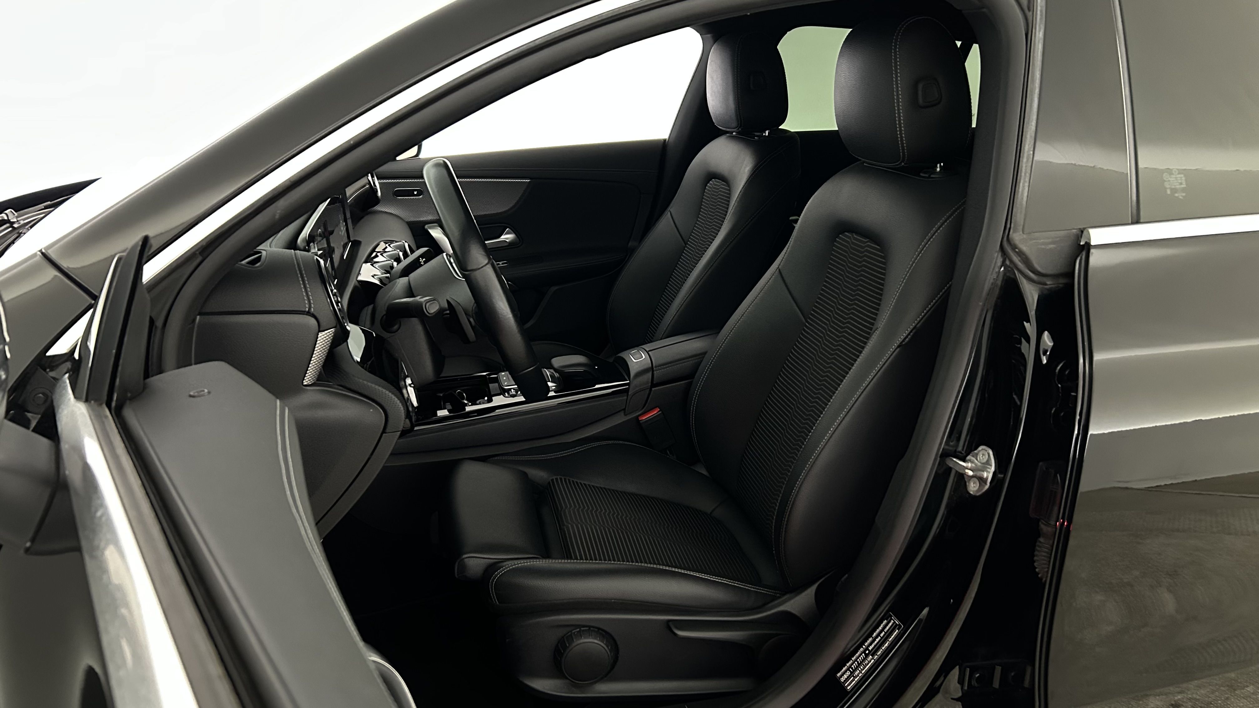 Mercedes-Benz CLA 2021