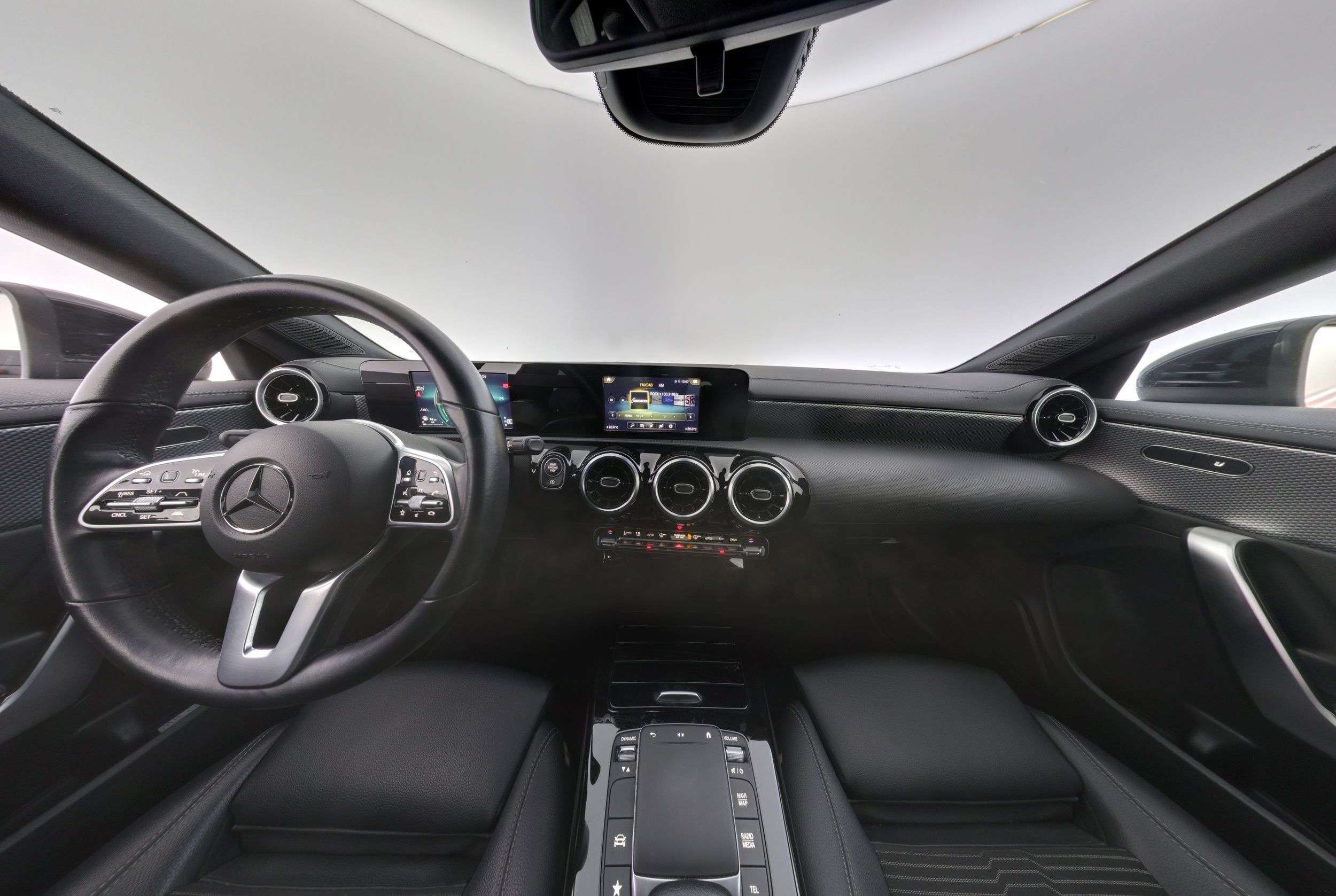 Mercedes-Benz CLA 2021