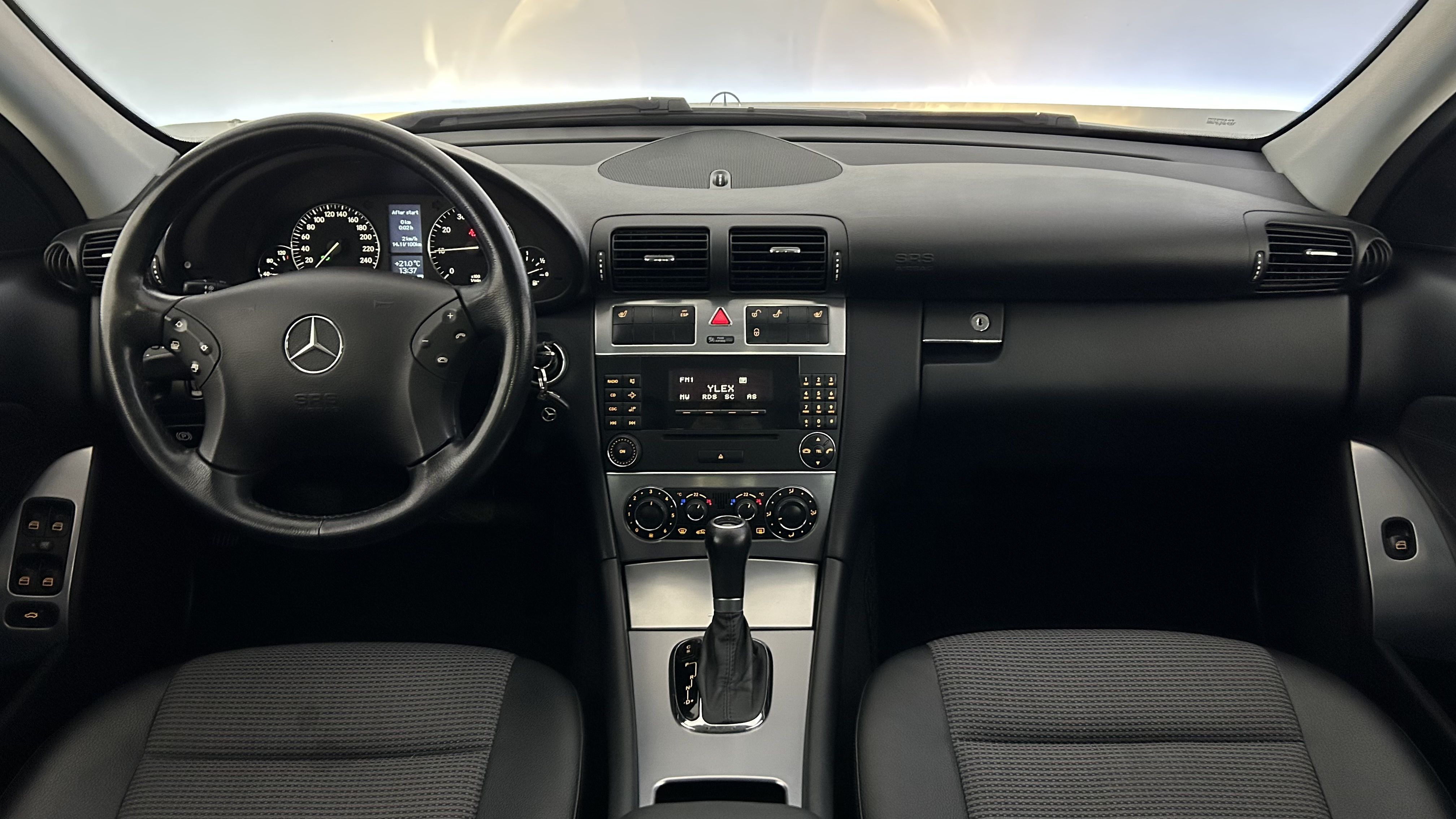 Mercedes-Benz C 2007
