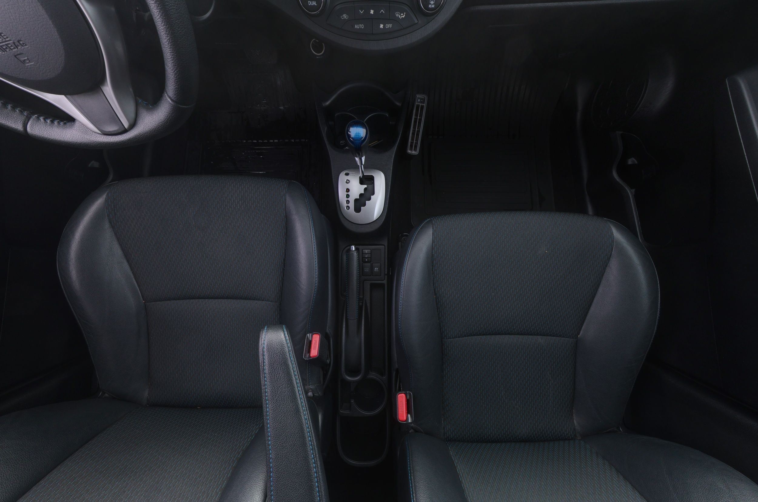 Toyota Yaris 2013