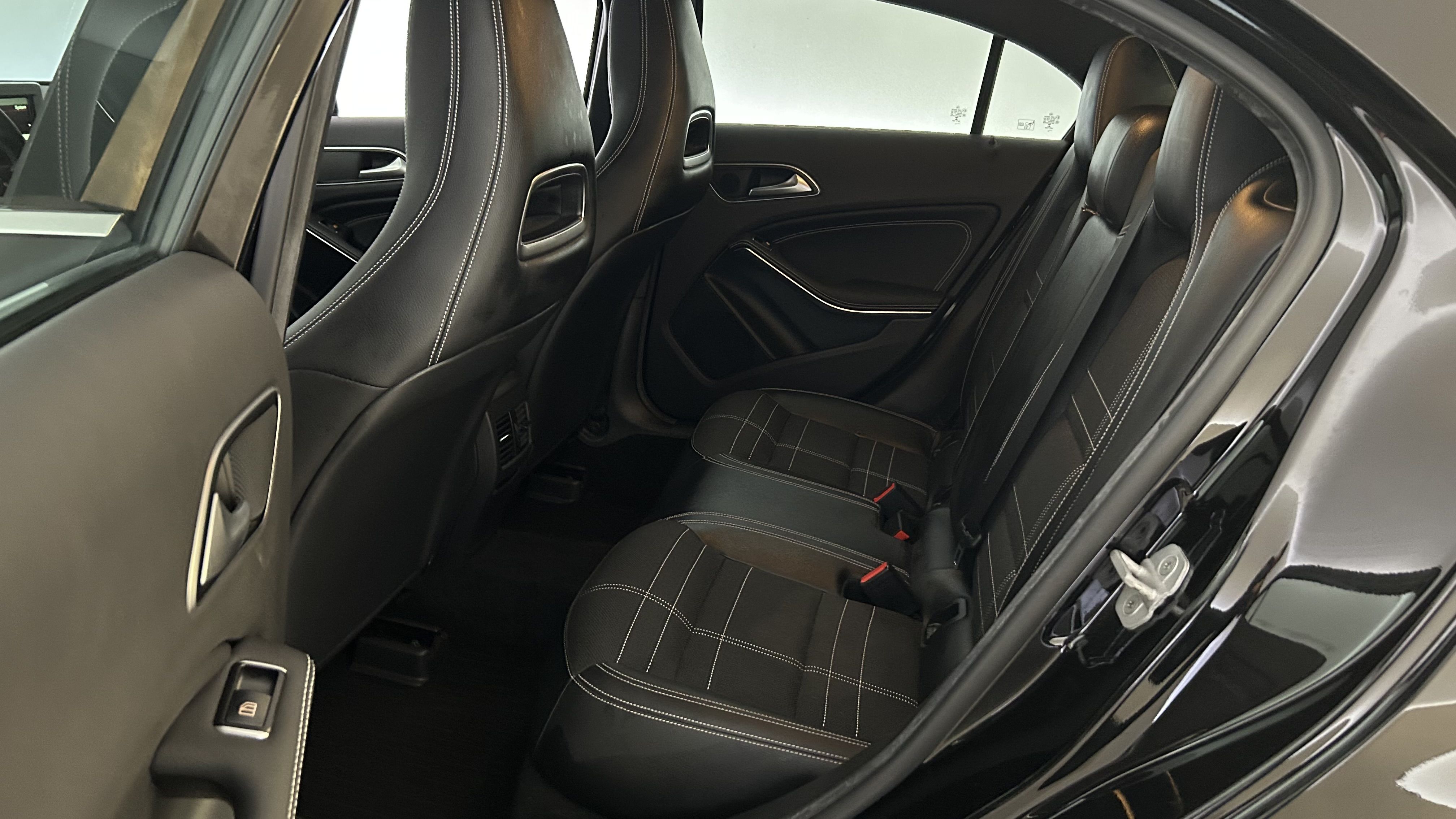 Mercedes-Benz A 2014