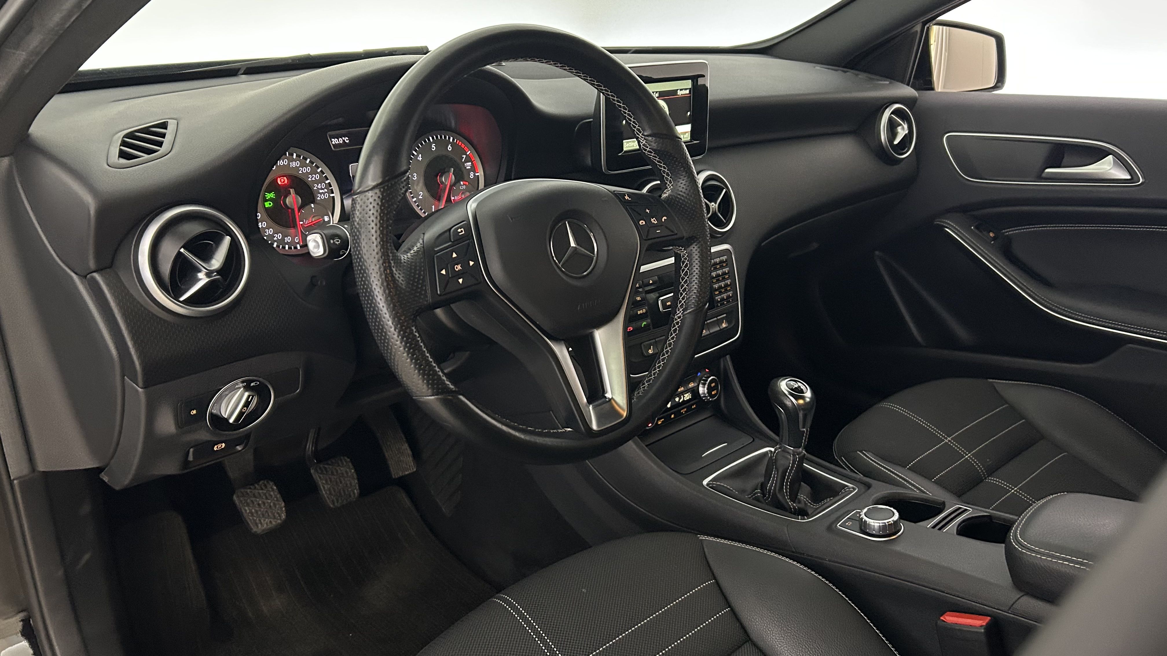 Mercedes-Benz A 2014