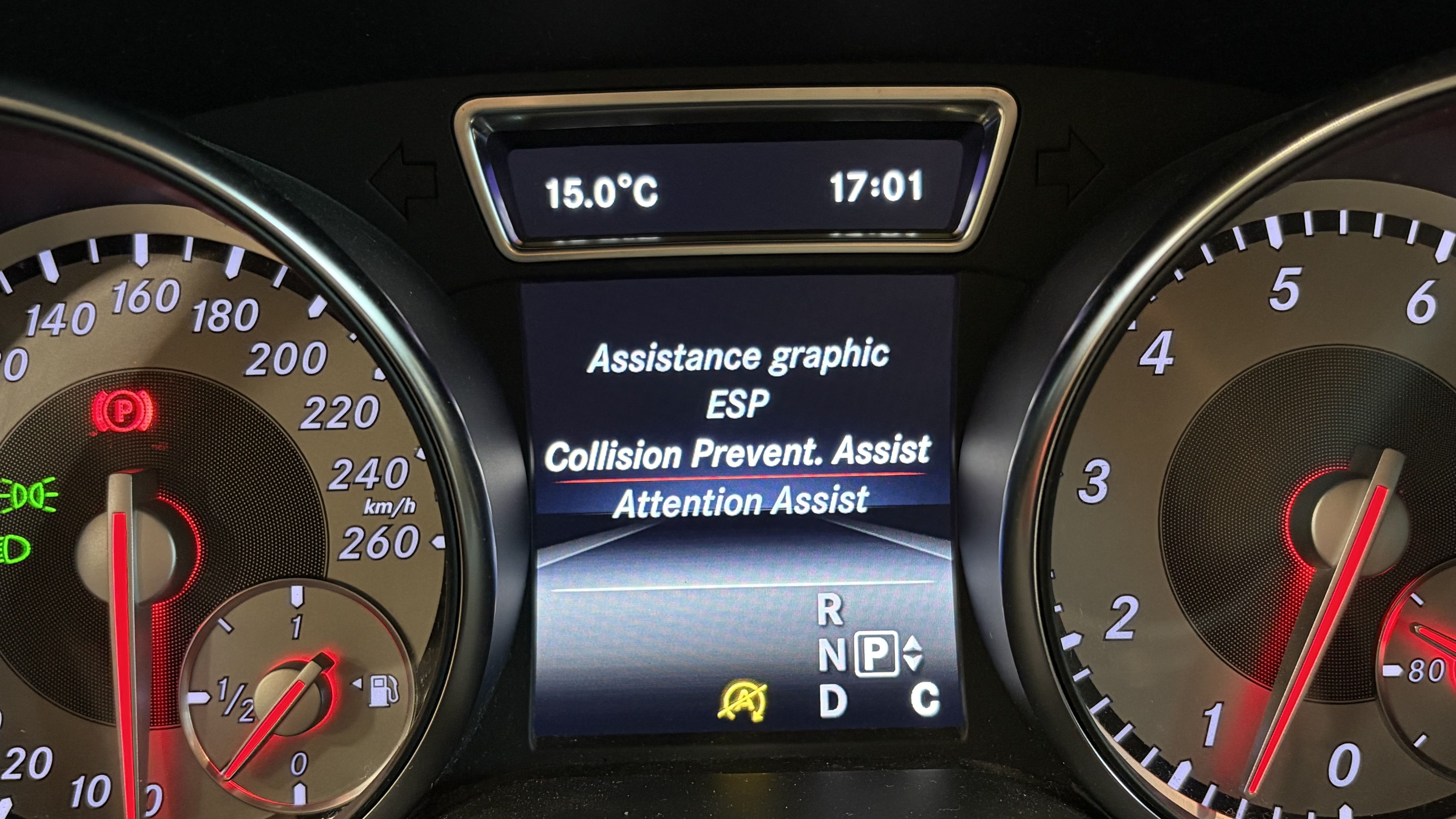 Mercedes-Benz CLA 2016