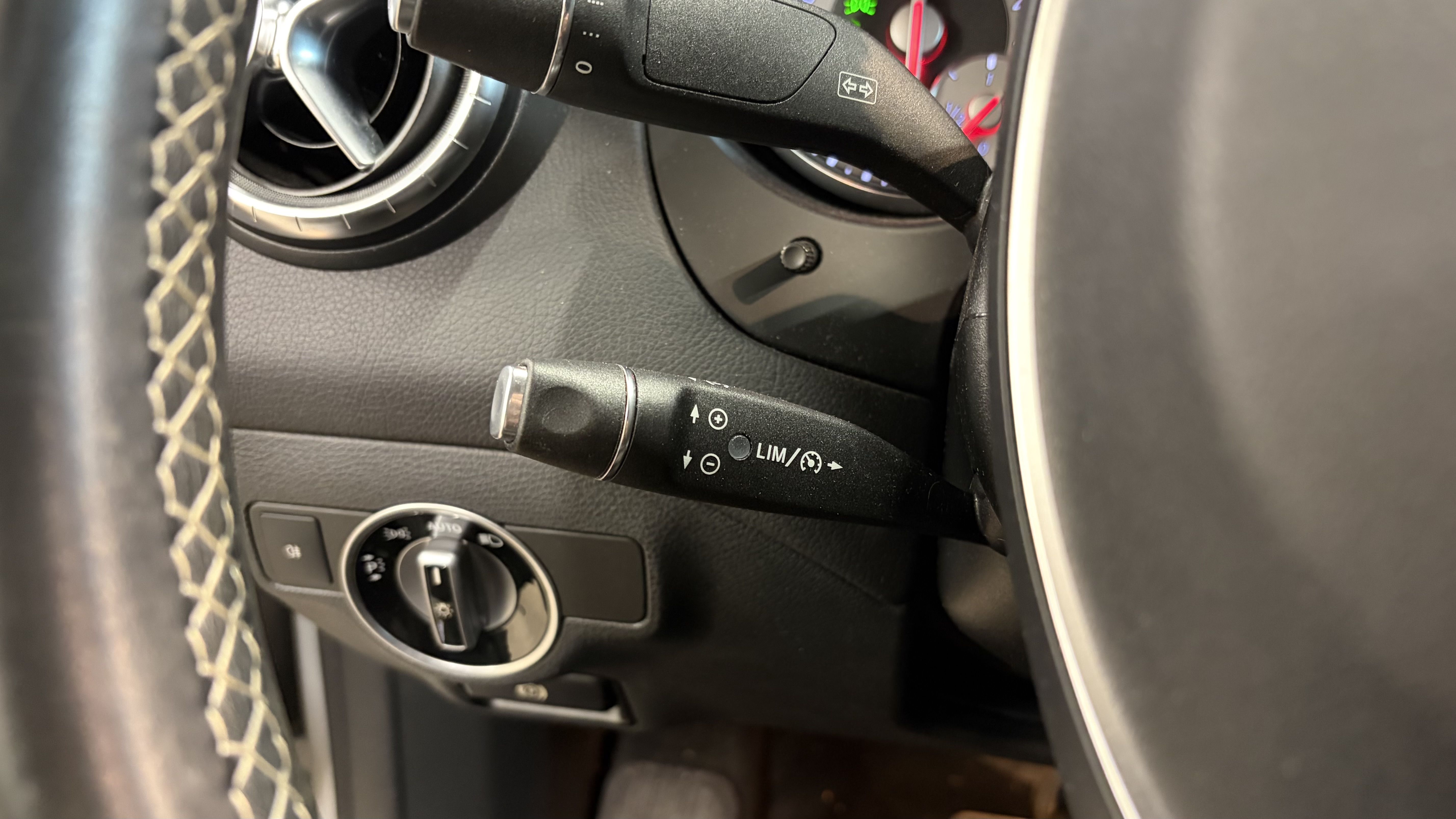 Mercedes-Benz CLA 2016