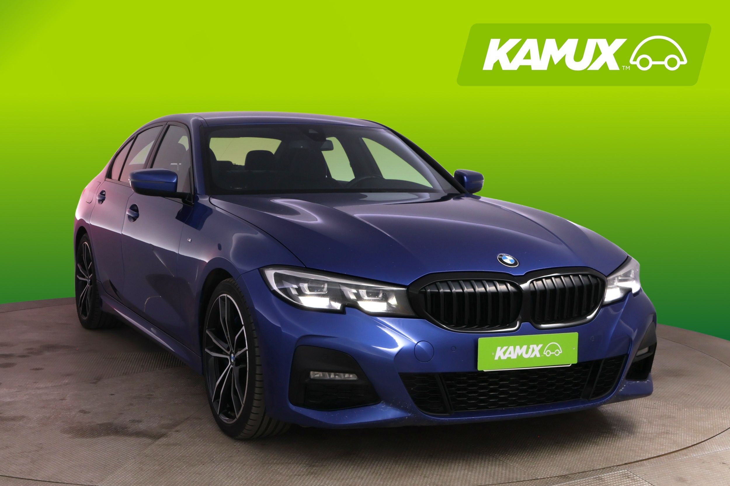 BMW 330 2019