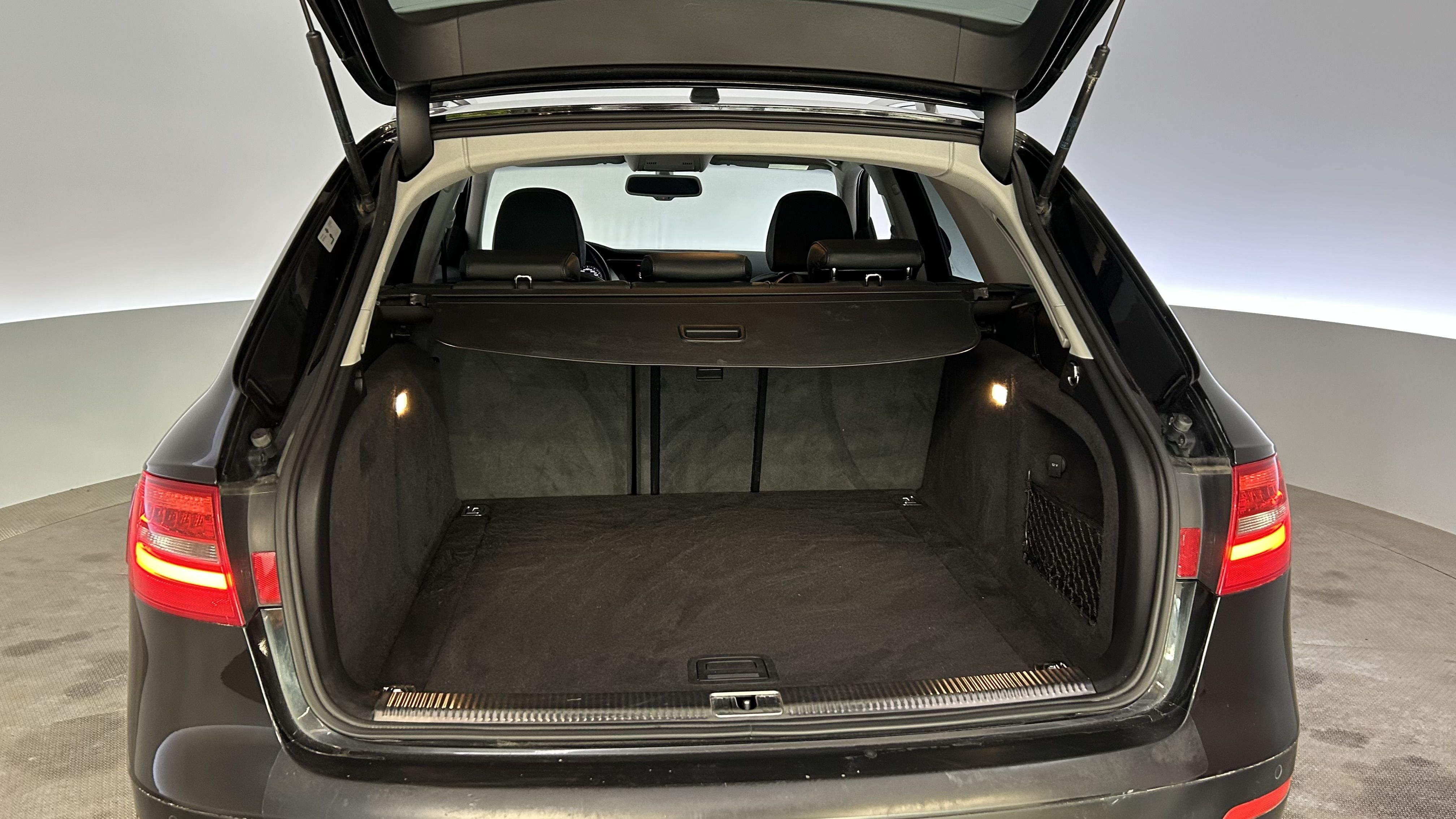 Audi A4 allroad quattro 2016