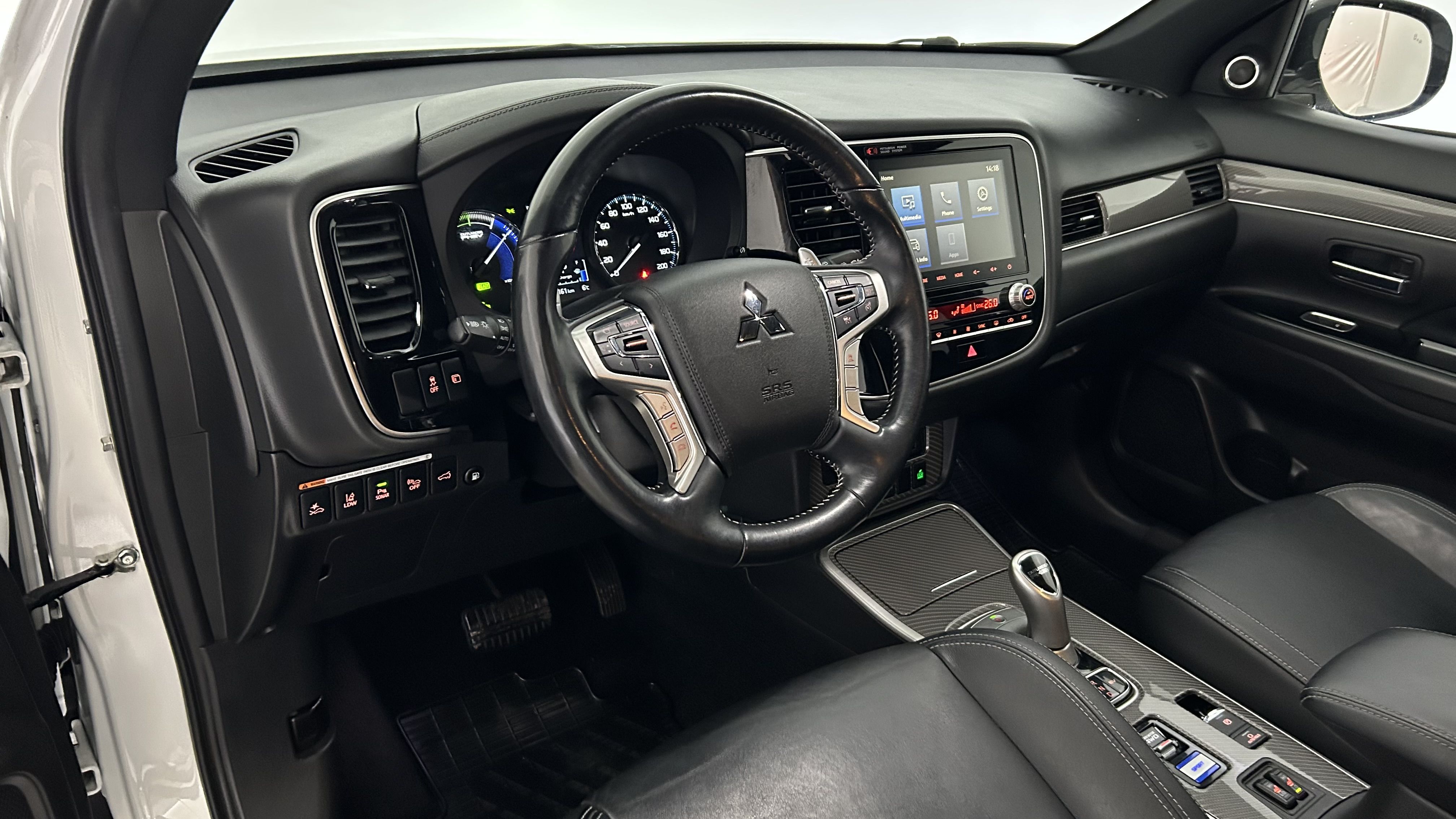 Mitsubishi Outlander PHEV 2020
