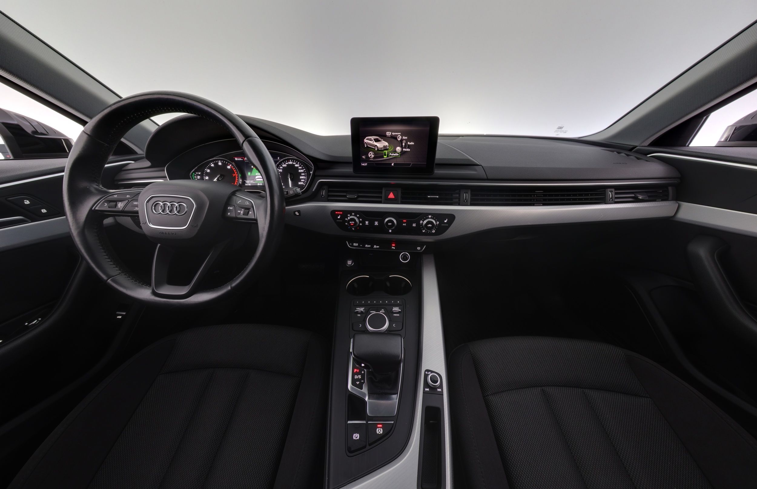 Audi A4 2019