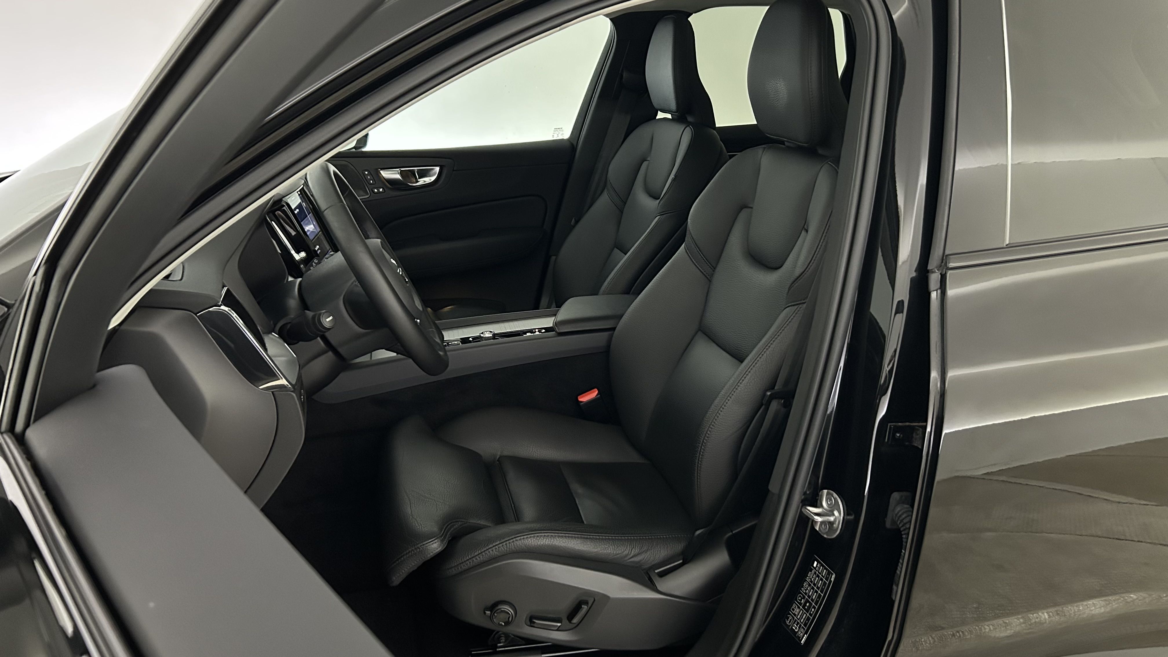 Volvo XC60 2023