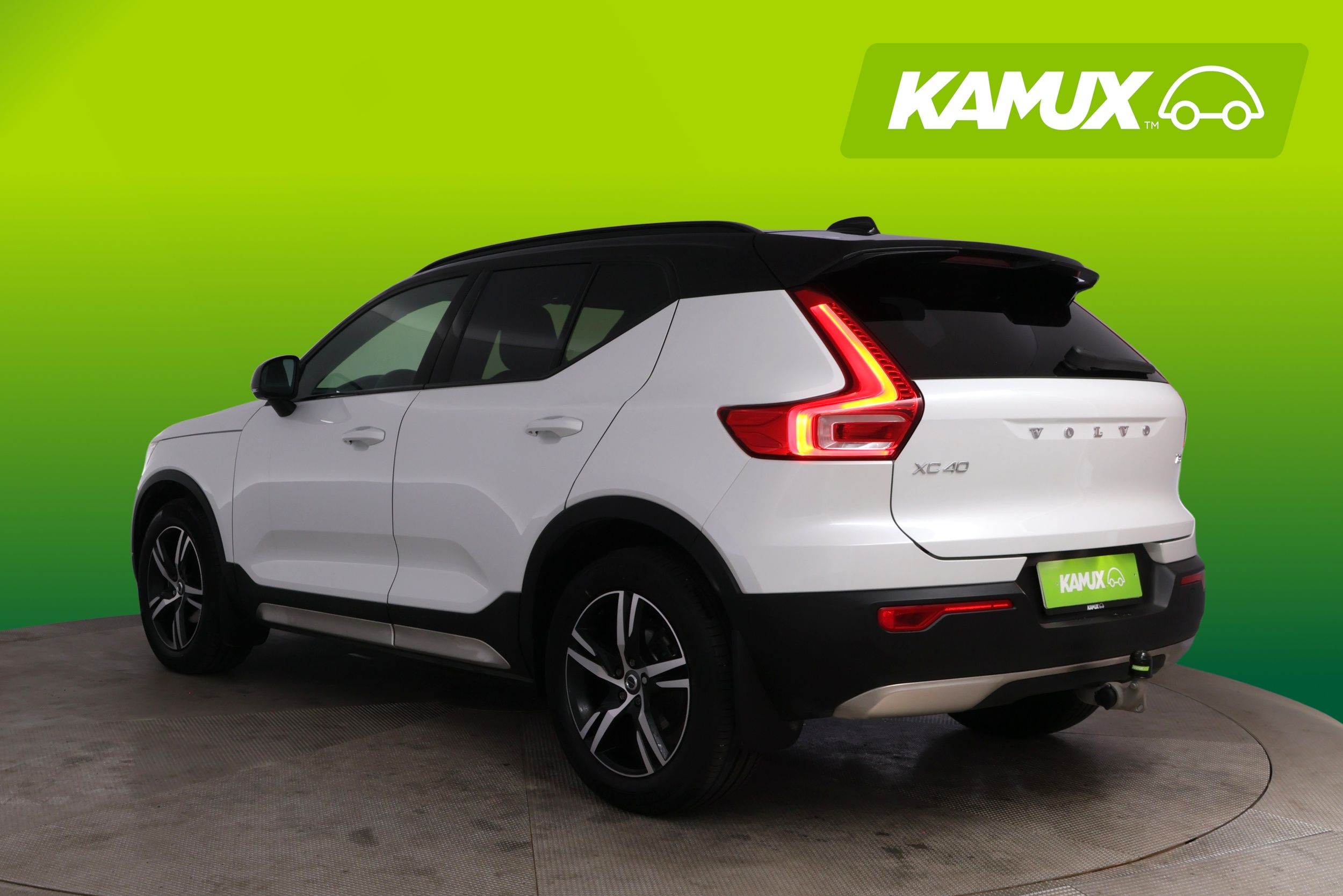 Volvo XC40 2021