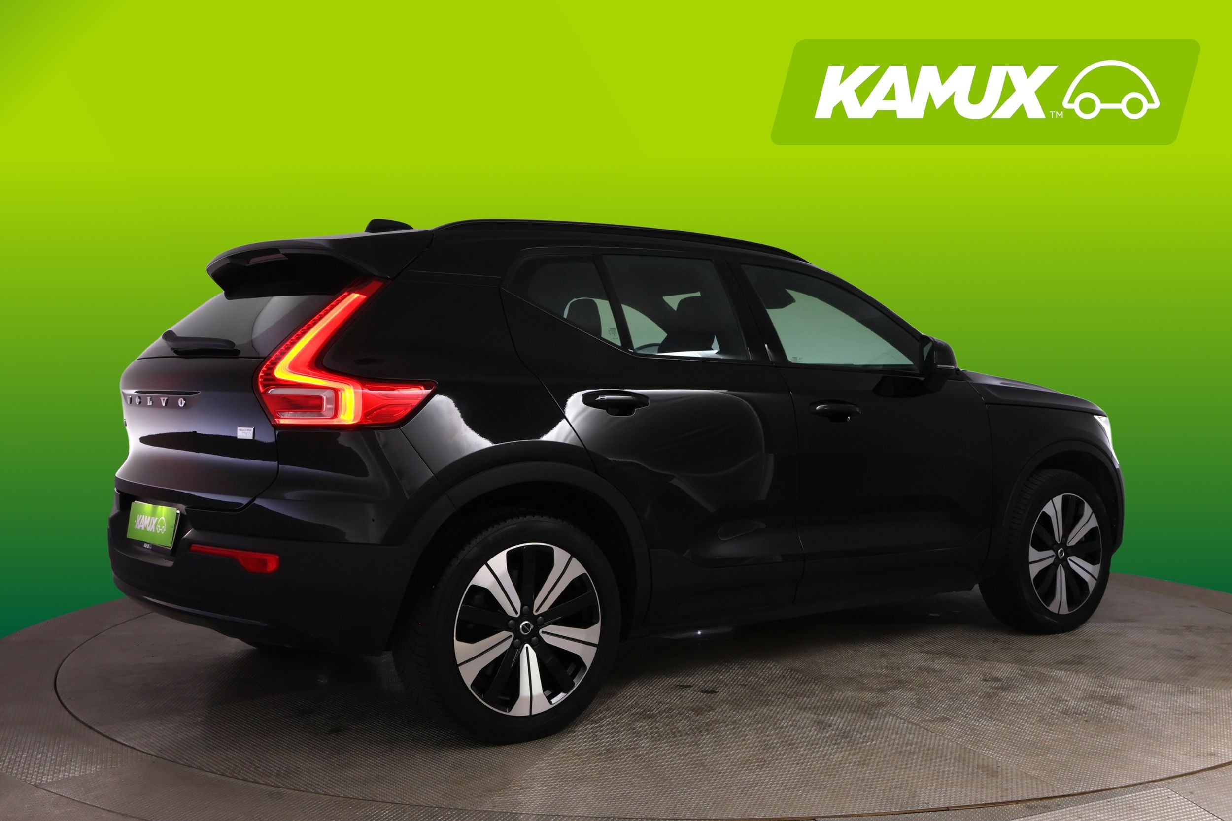 Volvo XC40 2023