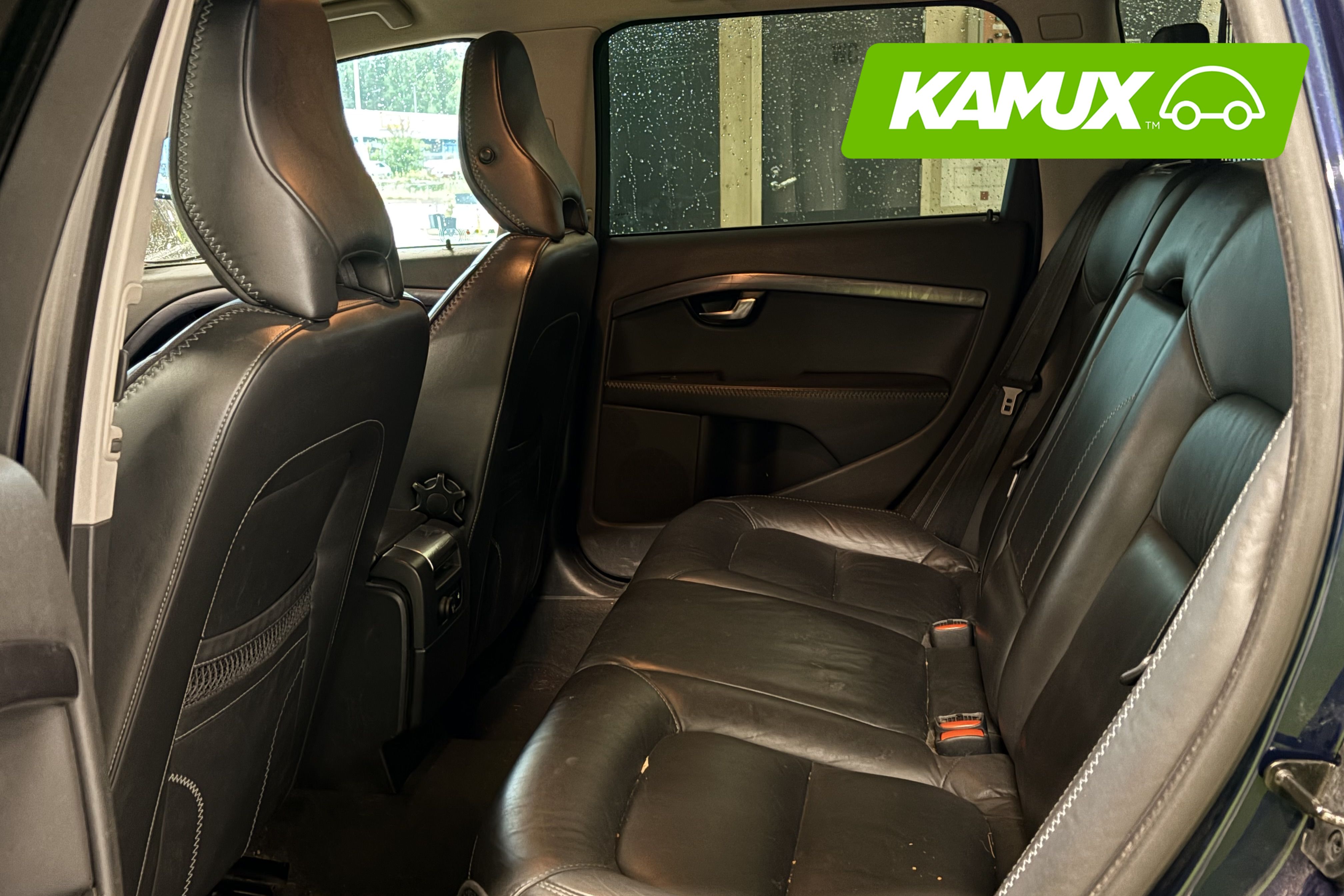 Volvo V70 2012