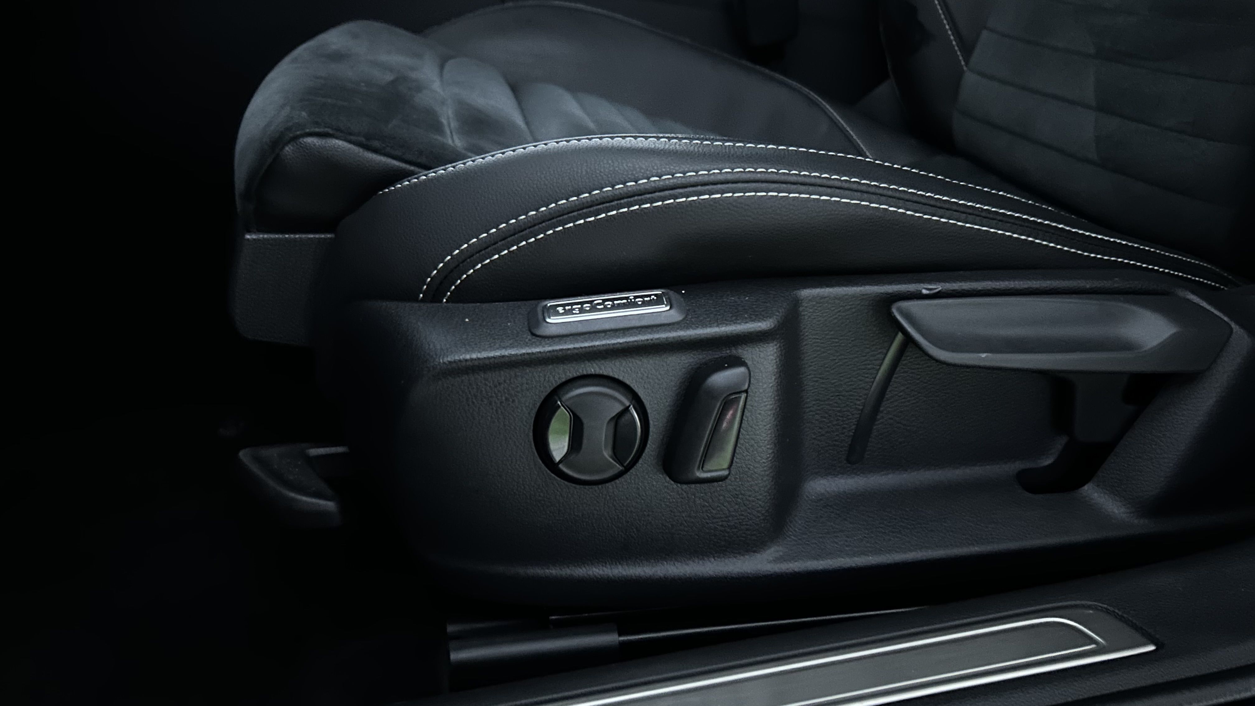 Volkswagen Passat 2023