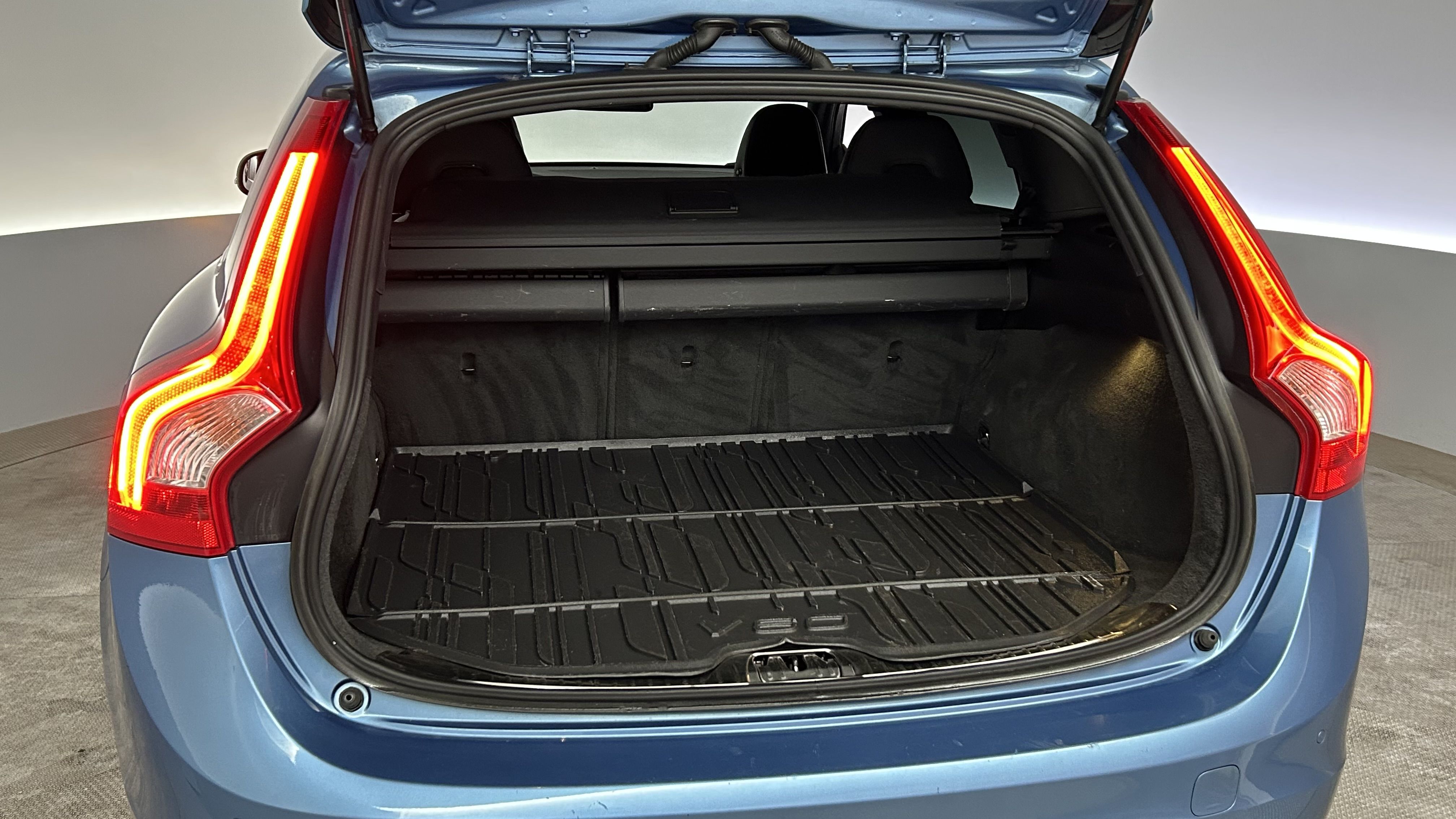 Volvo V60 2014