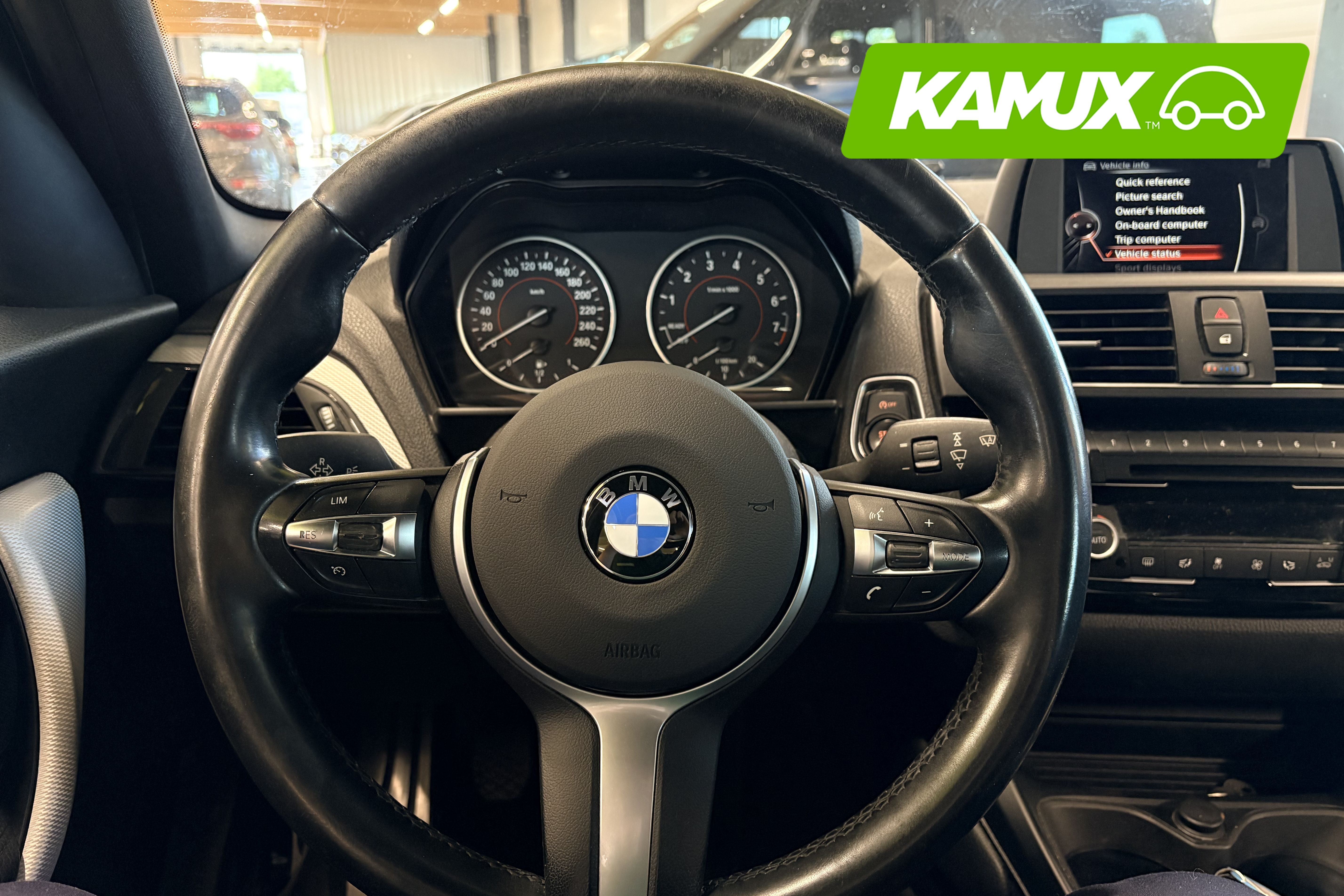 BMW 118 2016