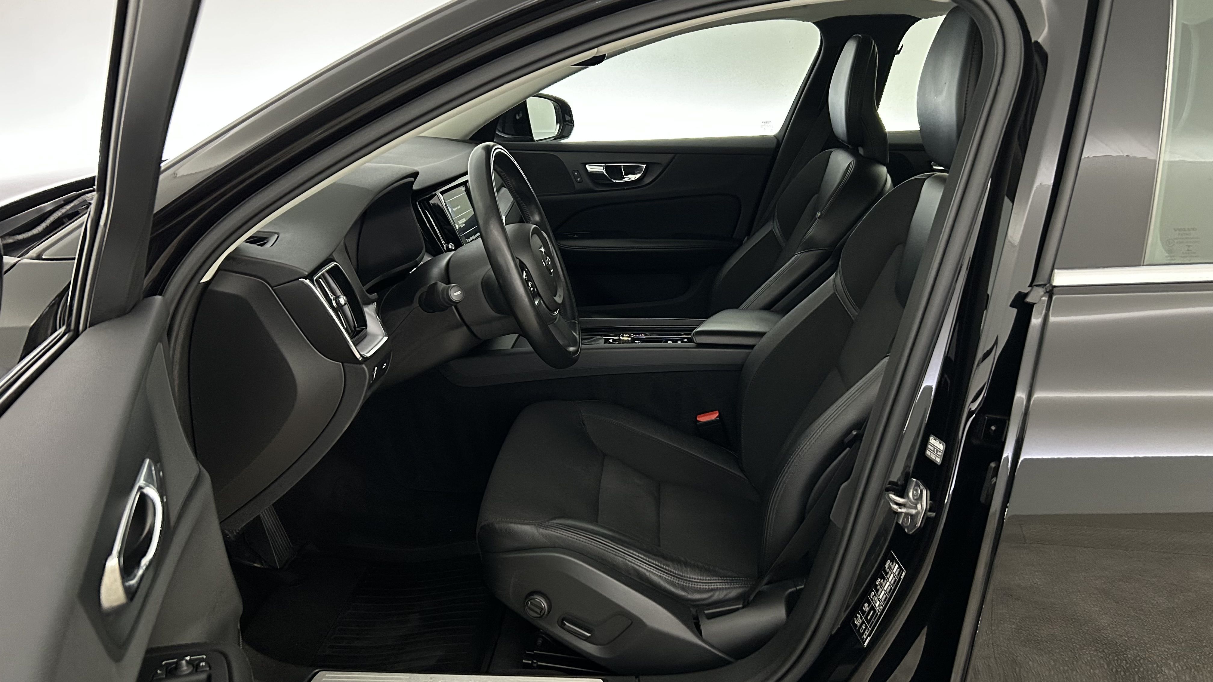 Volvo V60 2019