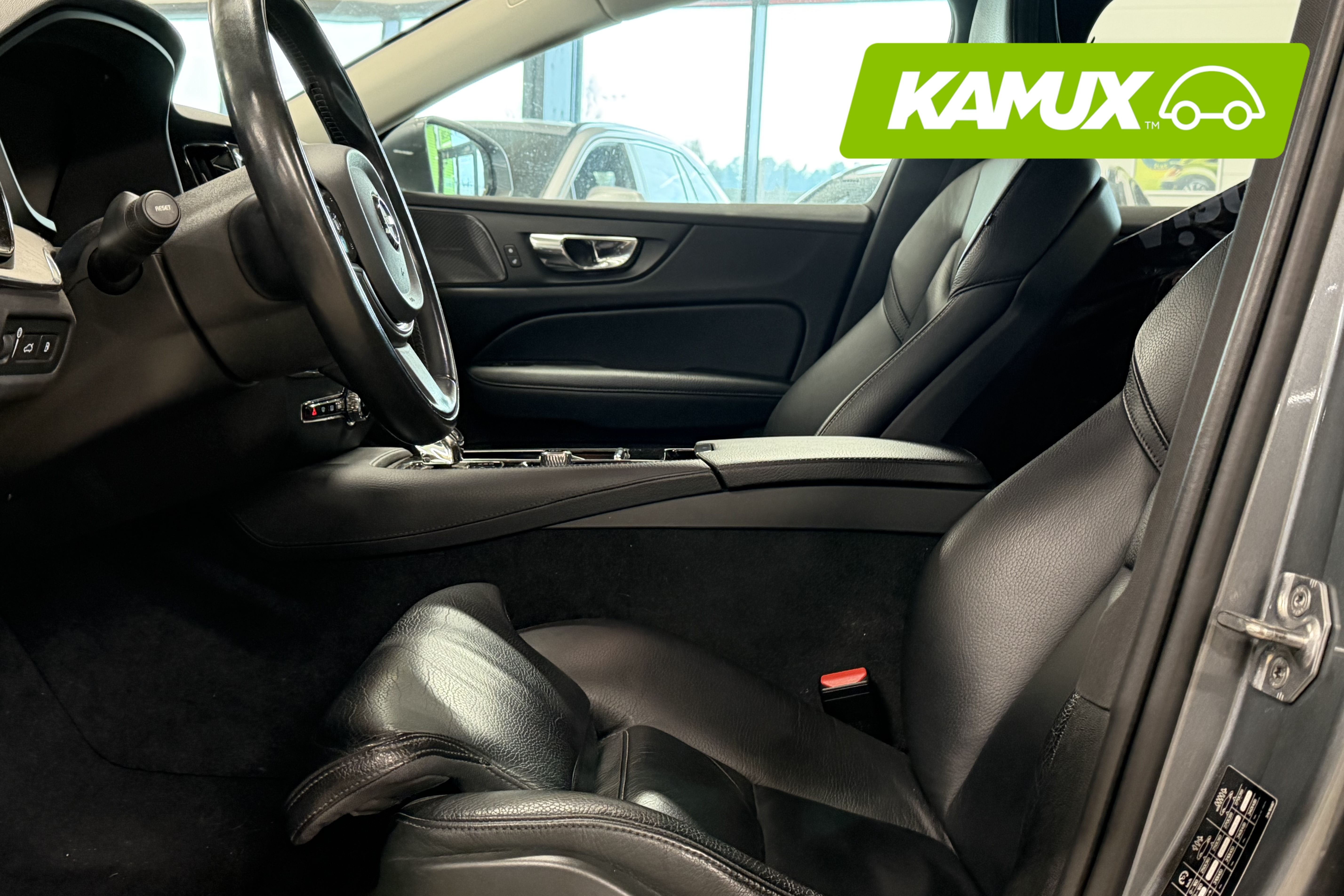Volvo S60 2021