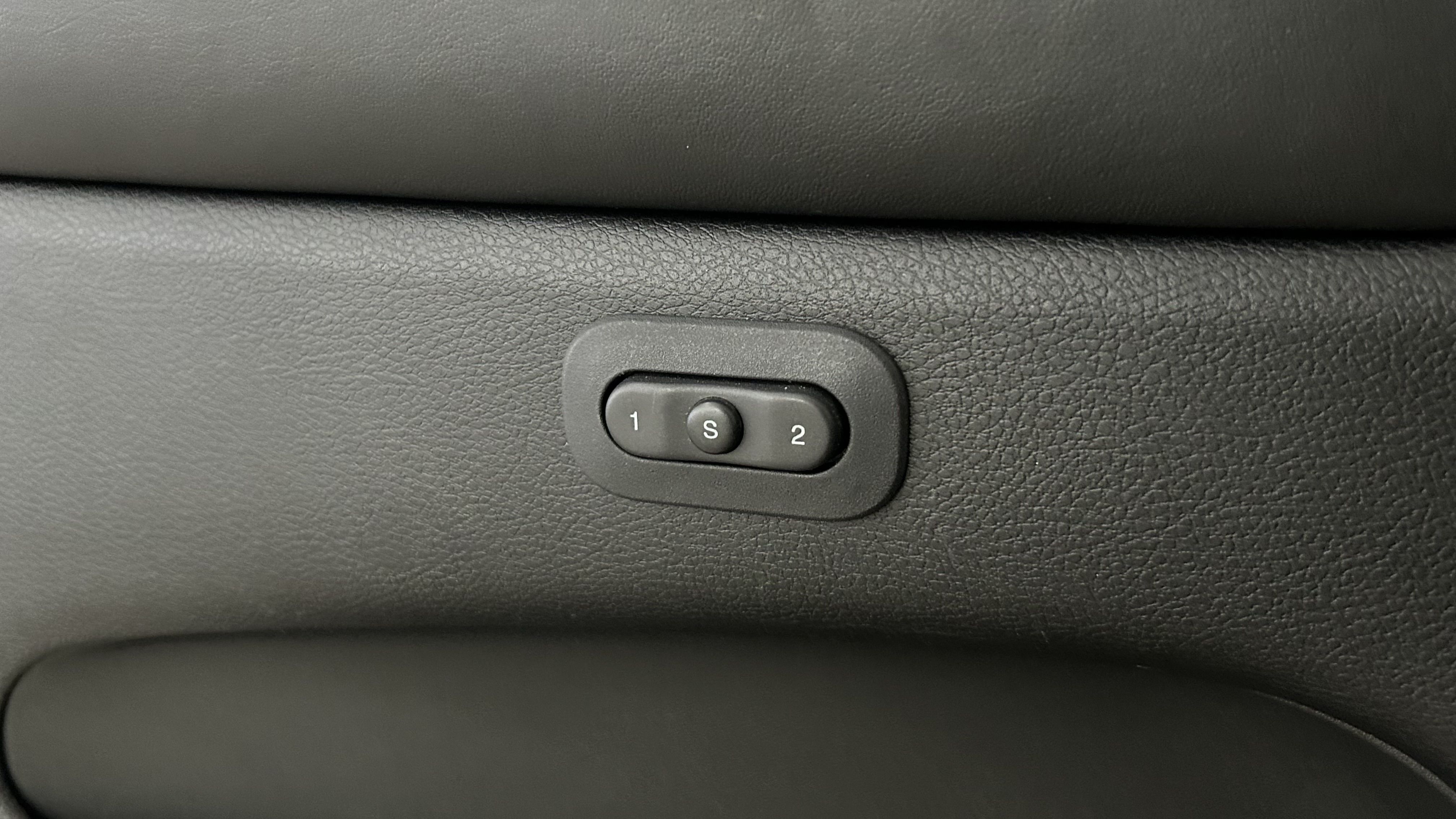 Jeep Grand Cherokee 2012