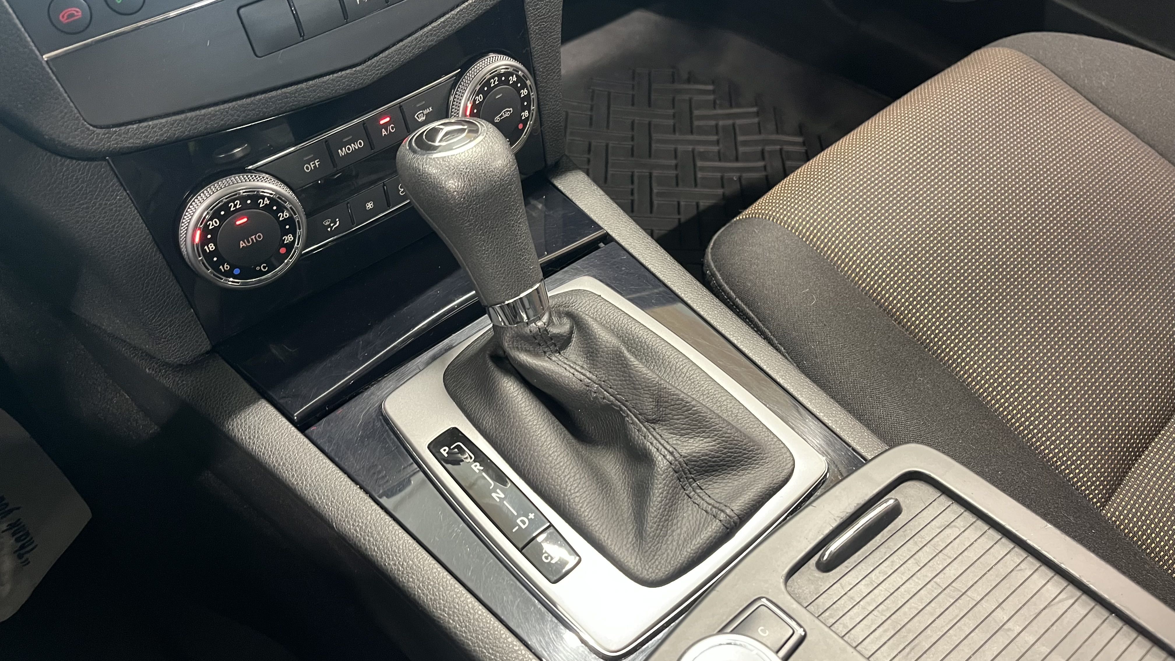 Mercedes-Benz C 2007