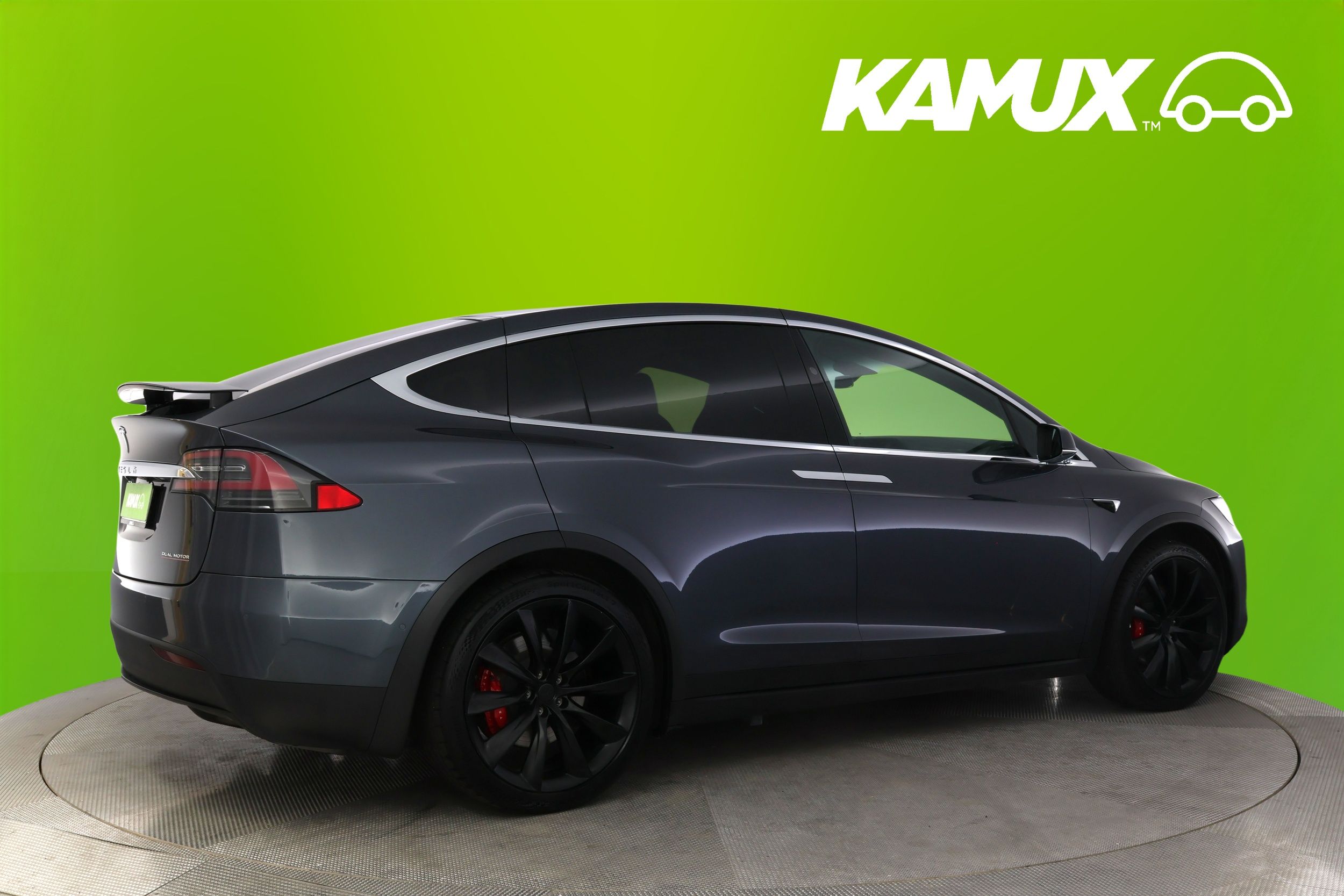 Tesla Model X 2019