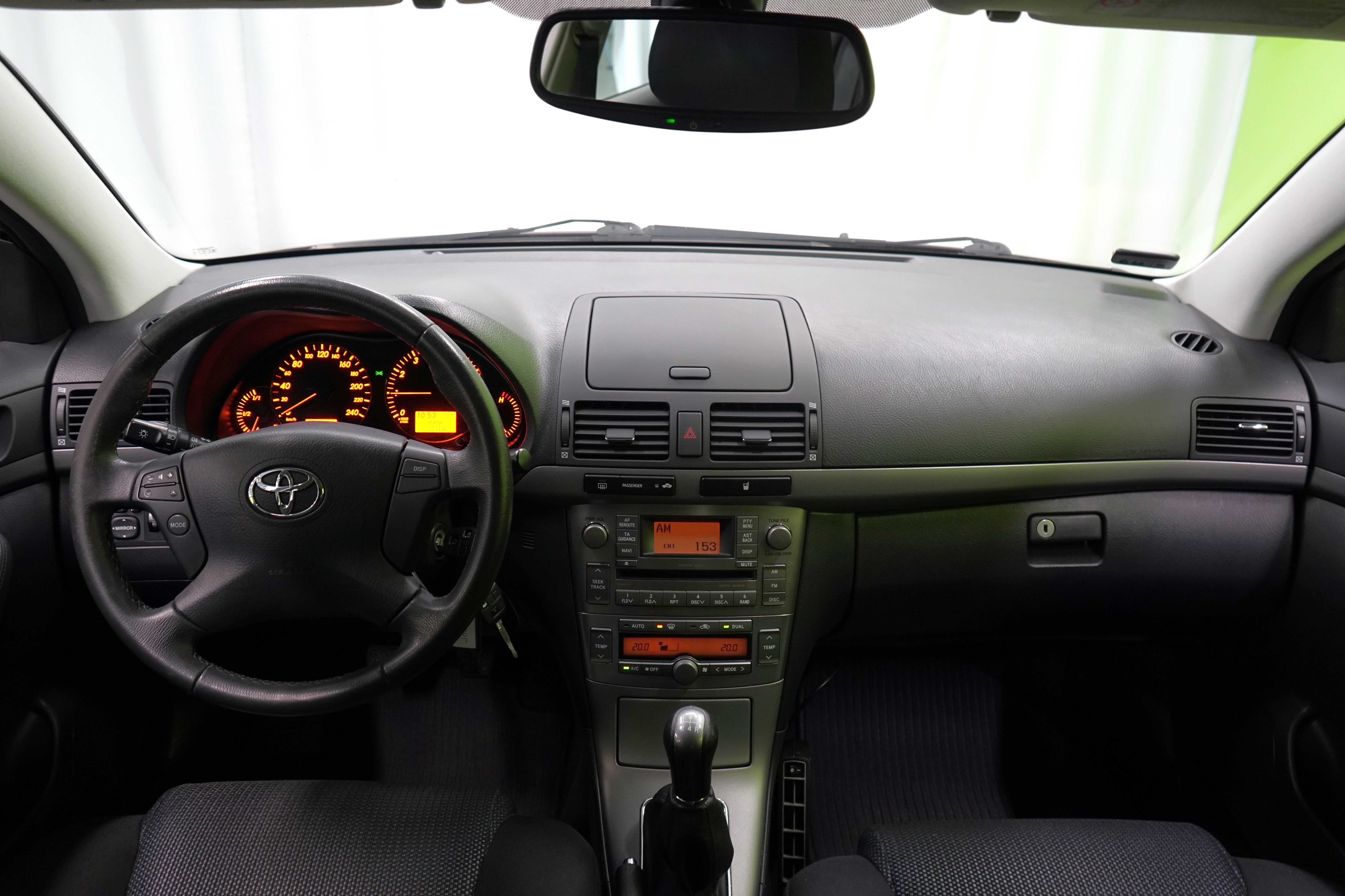 Toyota Avensis 2008
