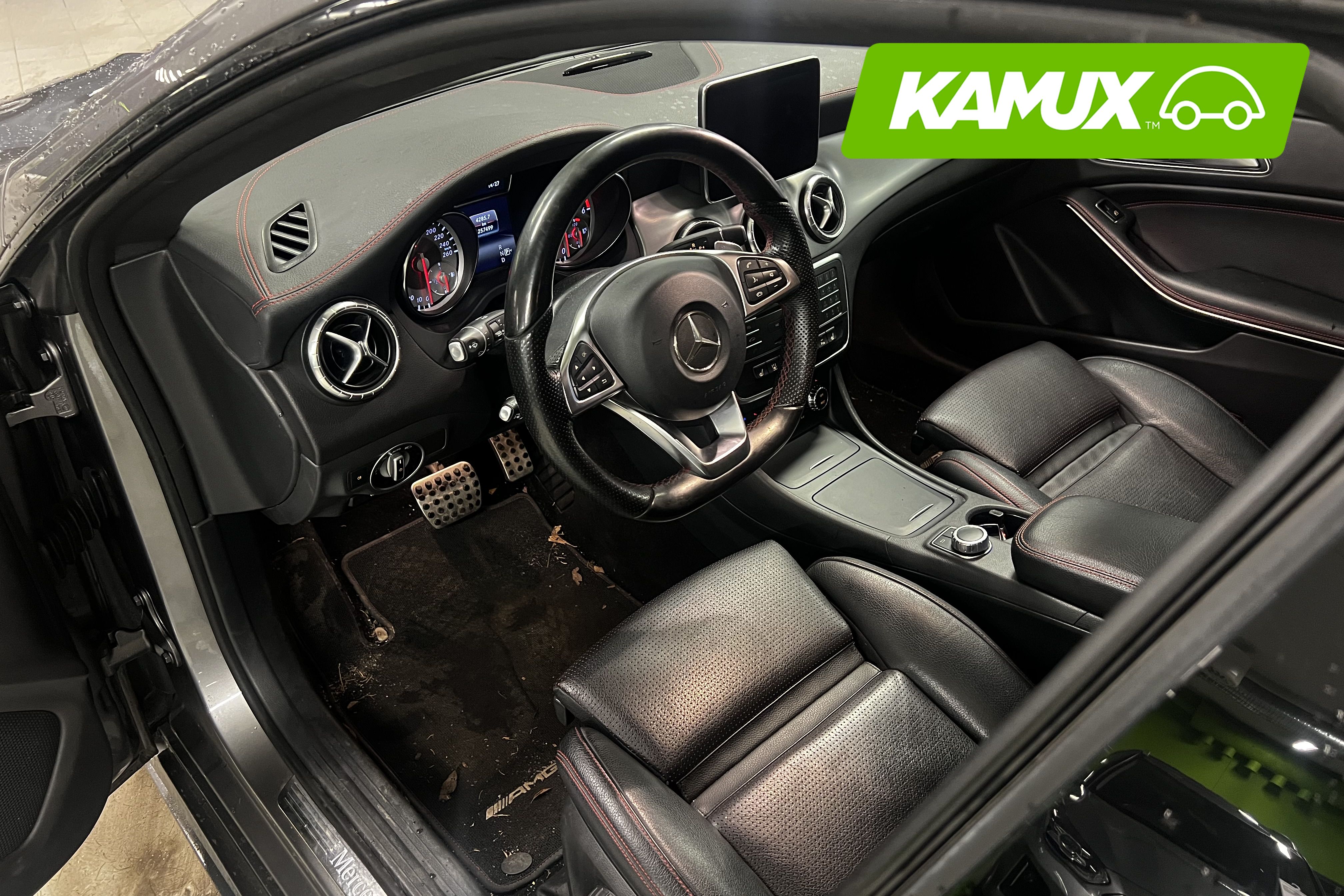 Mercedes-Benz CLA 2015