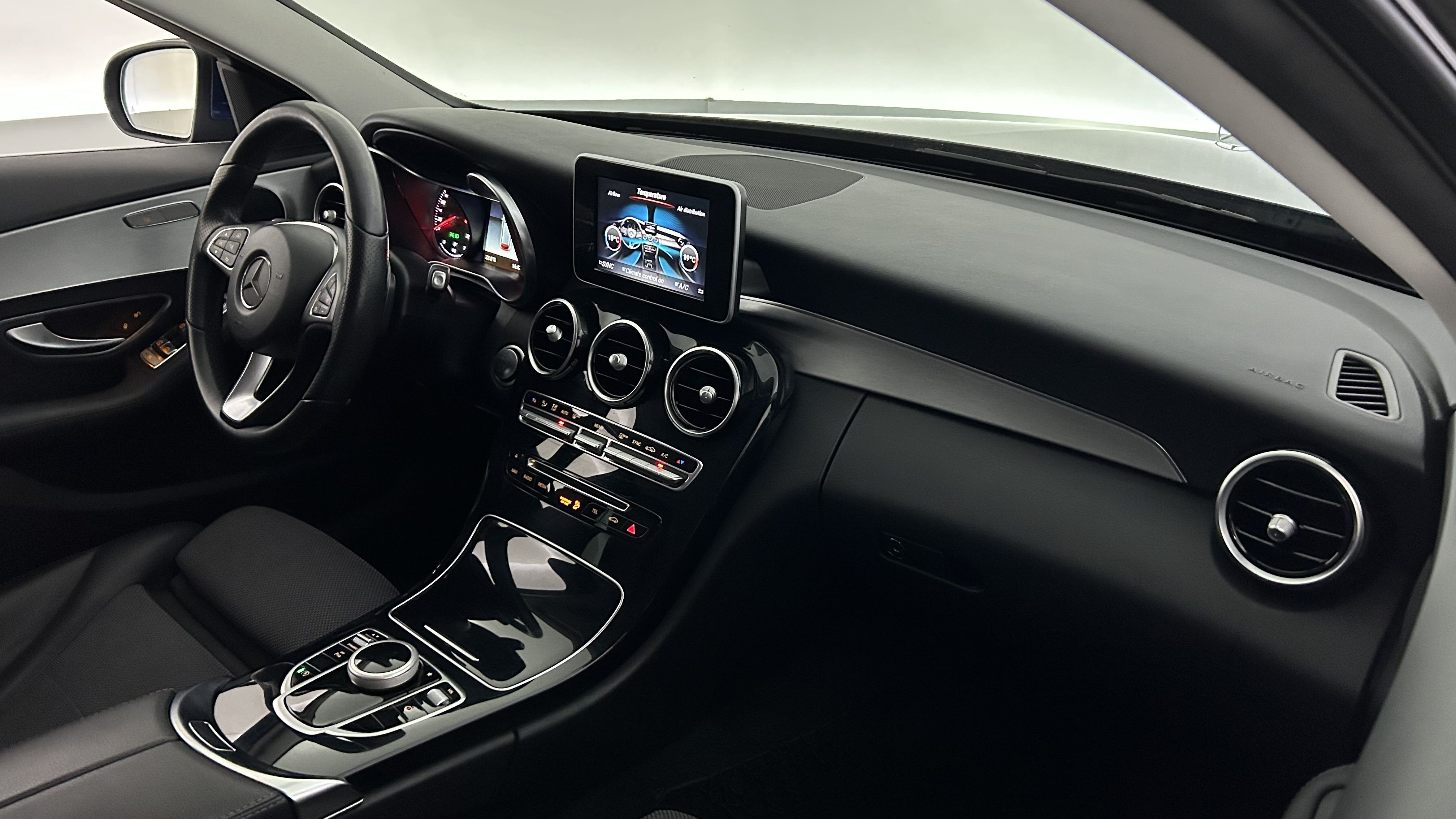 Mercedes-Benz C 2018