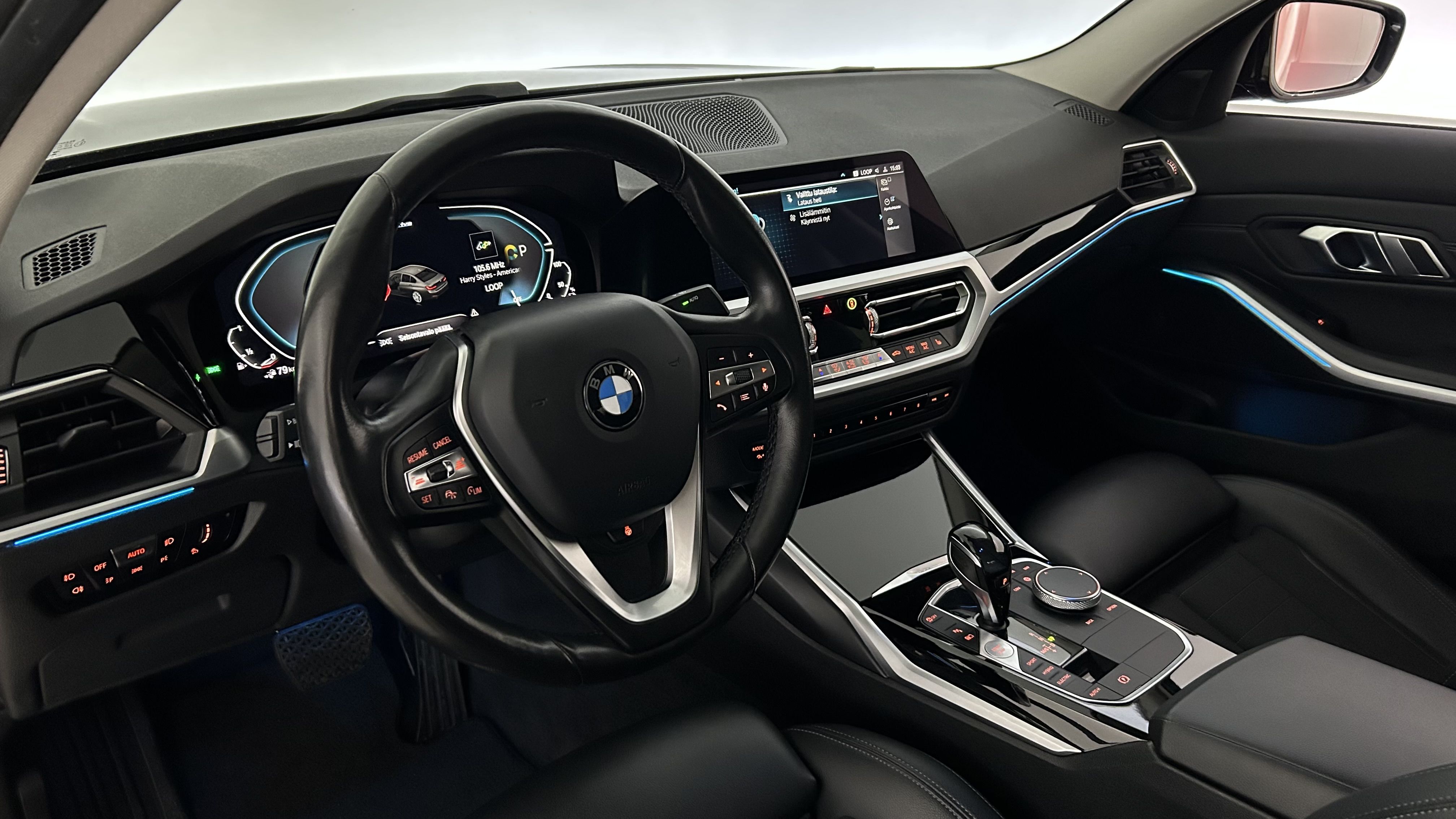 BMW 330 2020