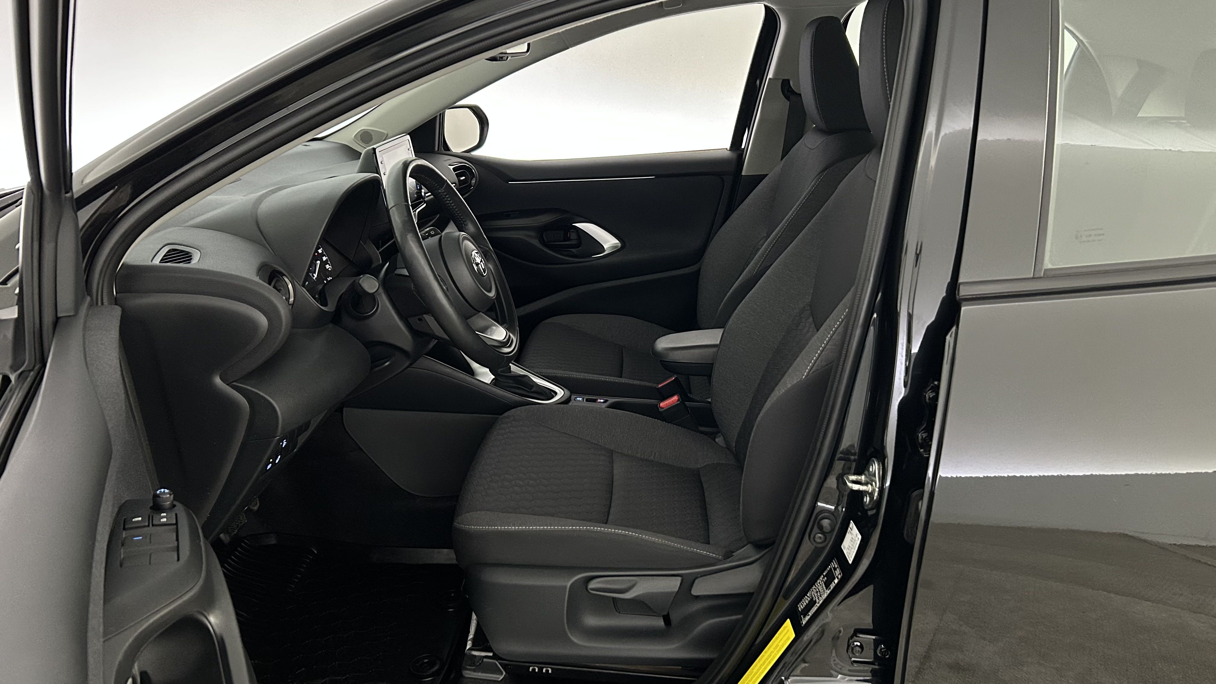 Toyota Yaris 2023