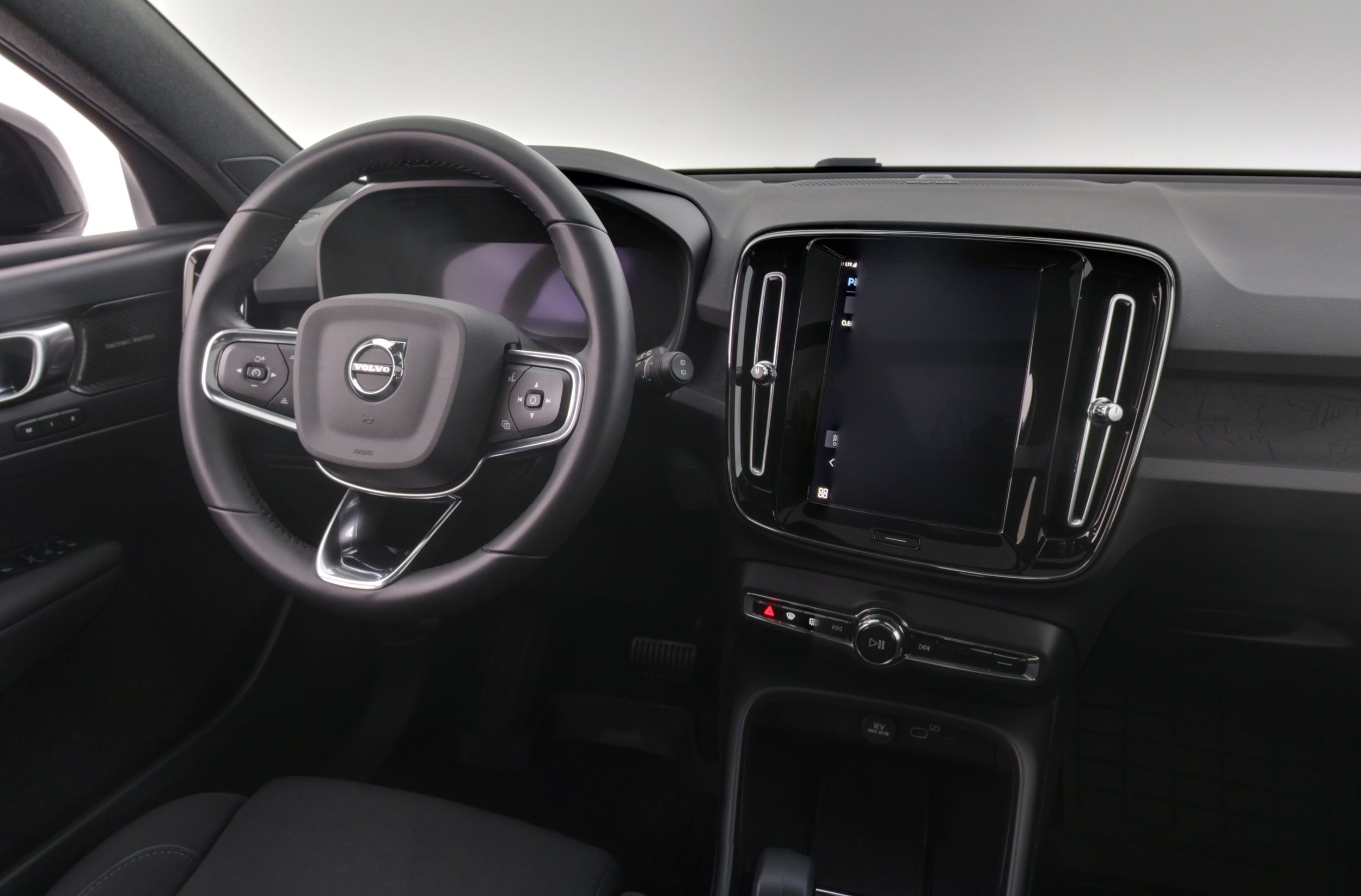 Volvo XC40 2023